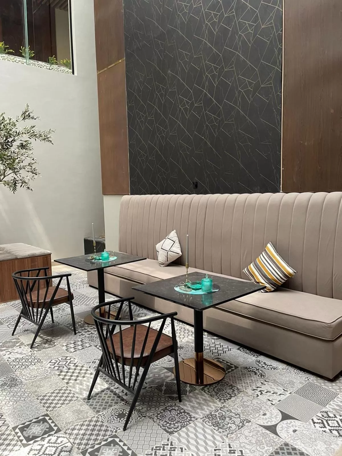 Communal lounge/ TV room in Voyage Residence فوياج ريسيدنس للشقق المخدومة