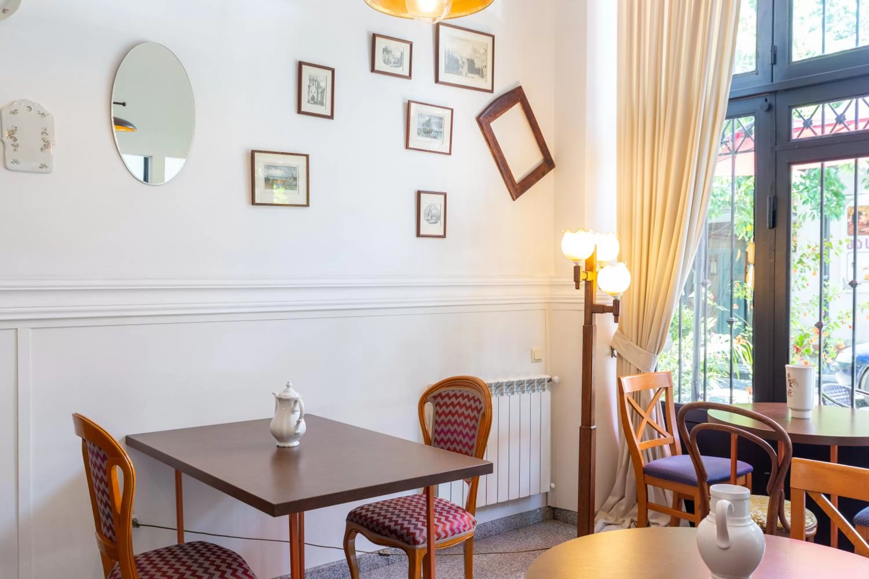 Breakfast in Hotel N16