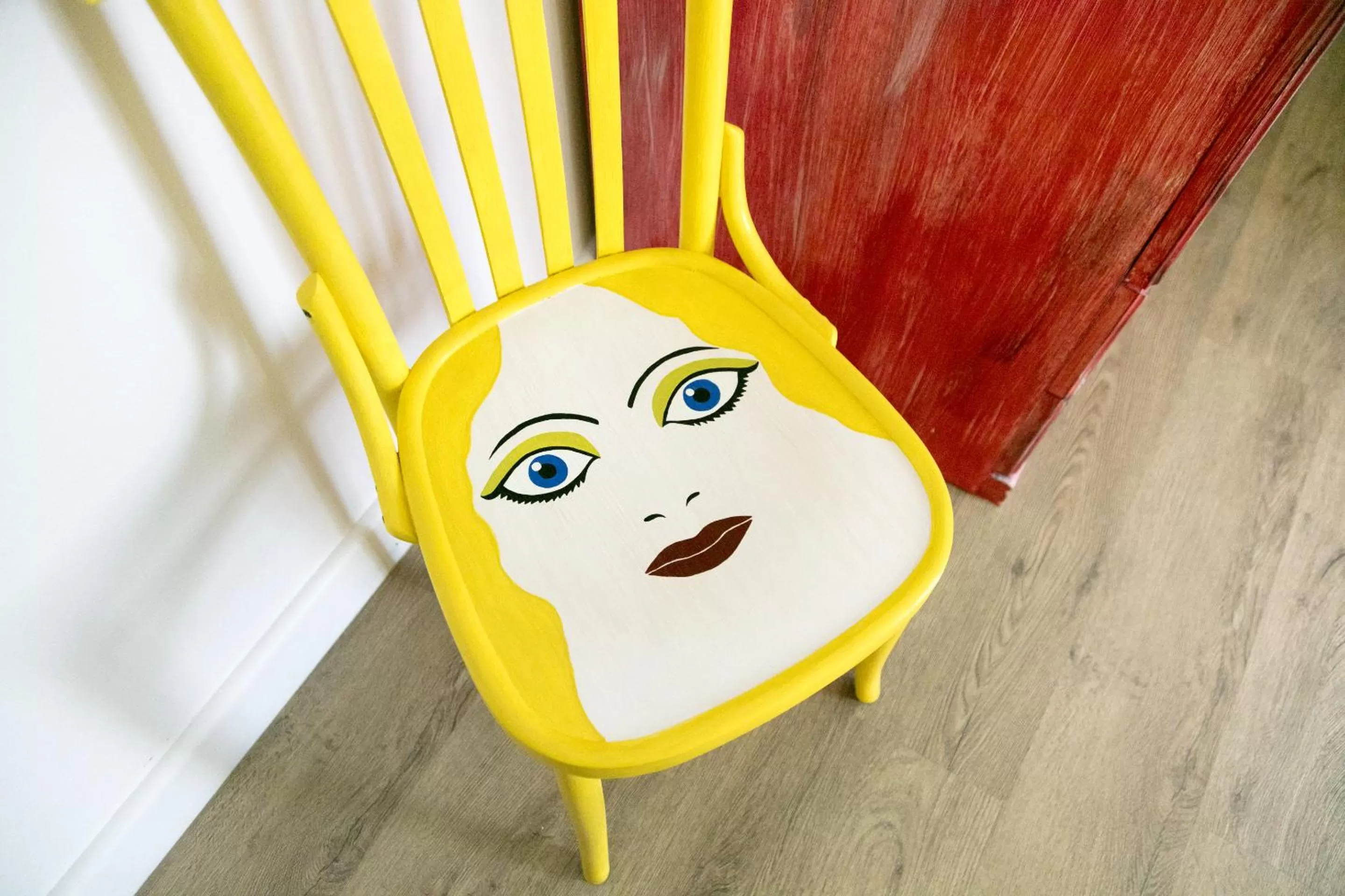 Decorative detail in Afea Art & Rooms