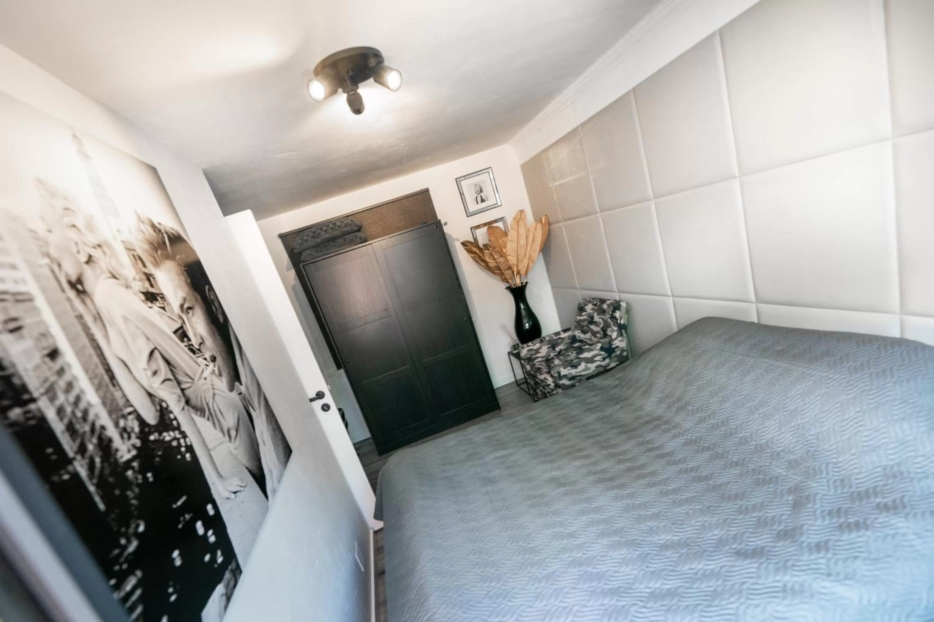 Bedroom, Bed in Amsterdam-Houseboat-Amstel