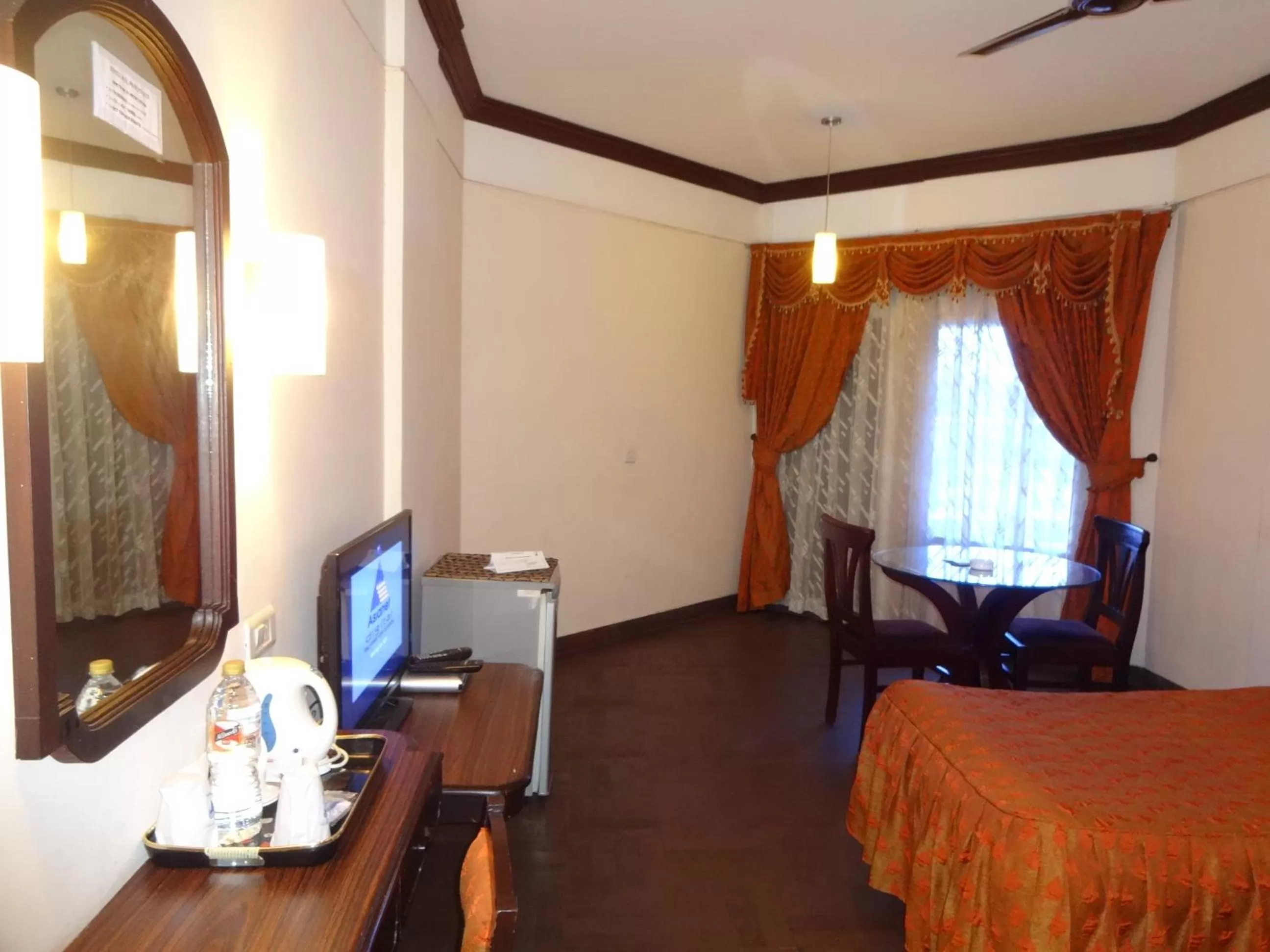 Bedroom, Bed in Manuelsons Malabar Palace