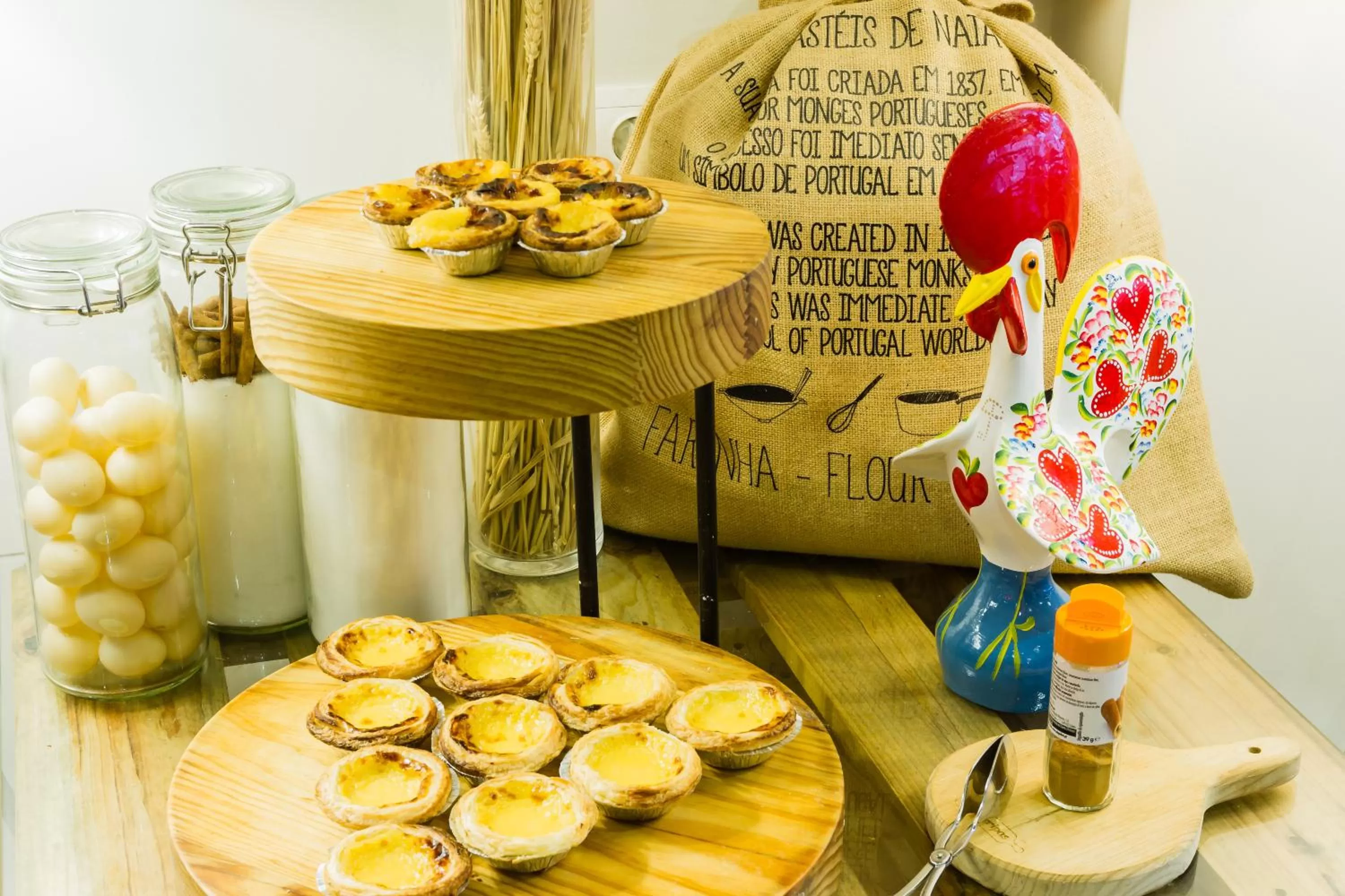 Breakfast in ibis Porto Centro São Bento