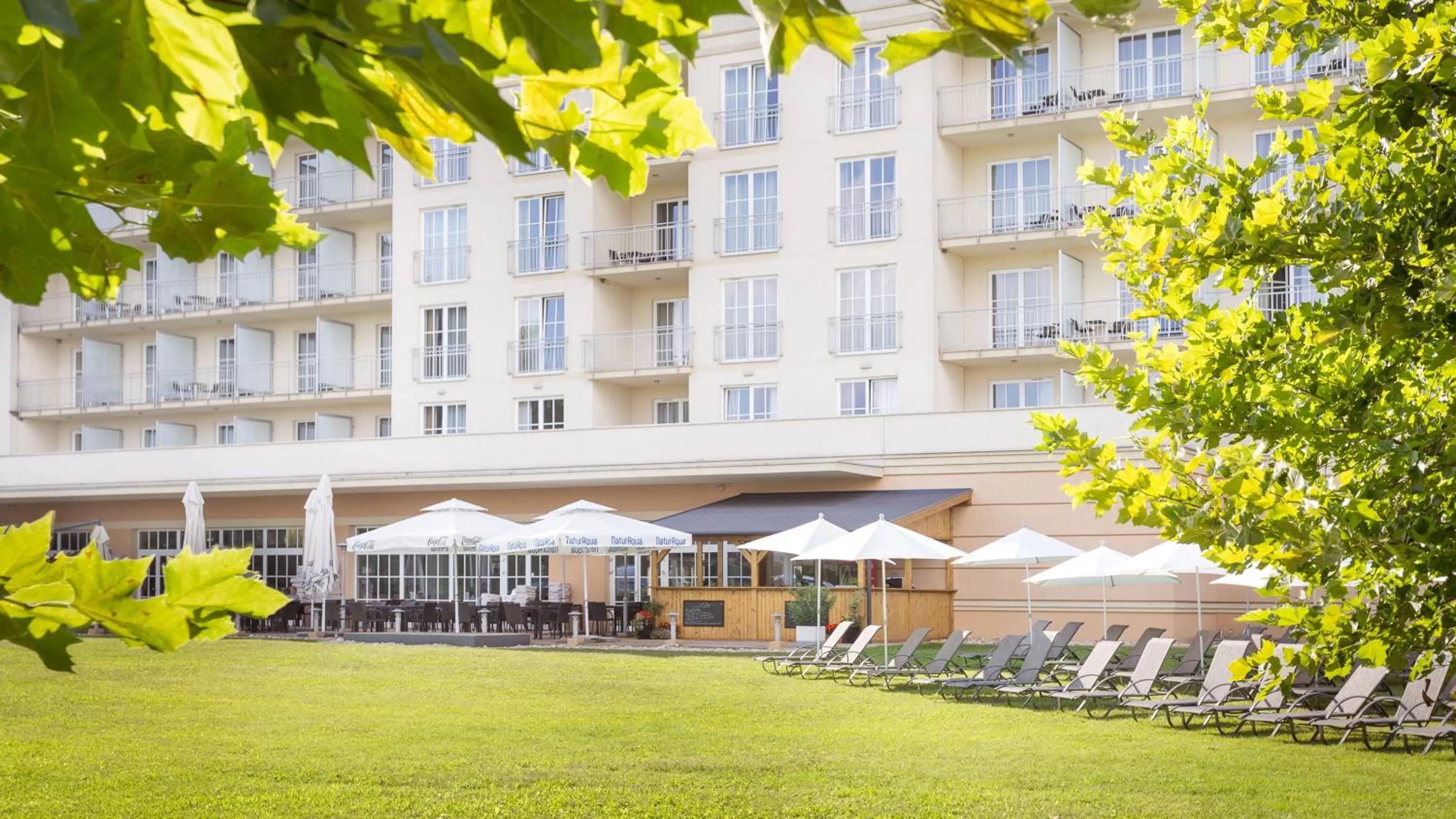 Garden view in Gotthard Therme Hotel & Conference