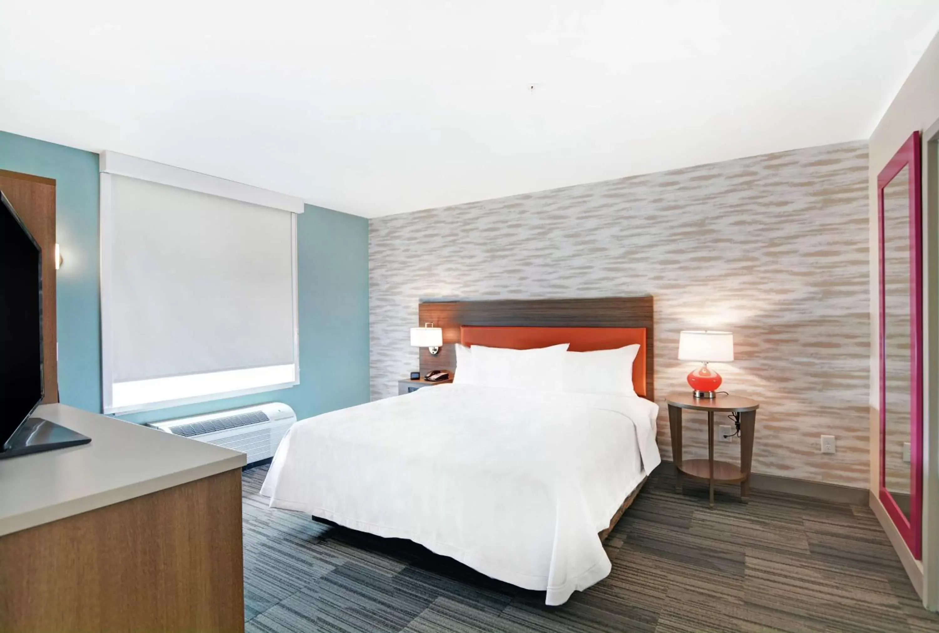 King Suite - Hearing Accessible/Non-Smoking in Home2 Suites By Hilton Clarksville Louisville North King Suite - Hearing Accessible/Non-Smoking in Home2 Suites By Hilton Clarksville Louisville North