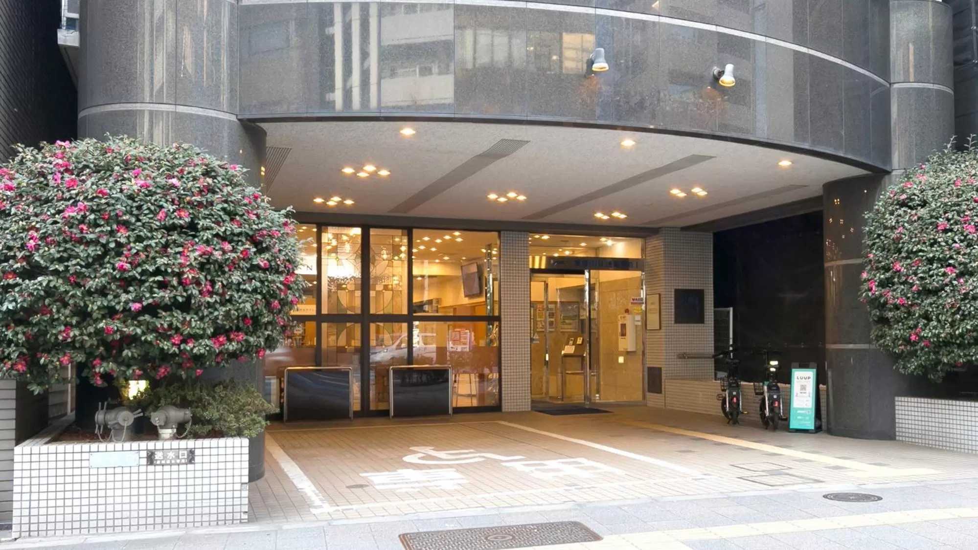 Facade/entrance in Toyoko Inn Tokyo Asakusa Kuramae No 1