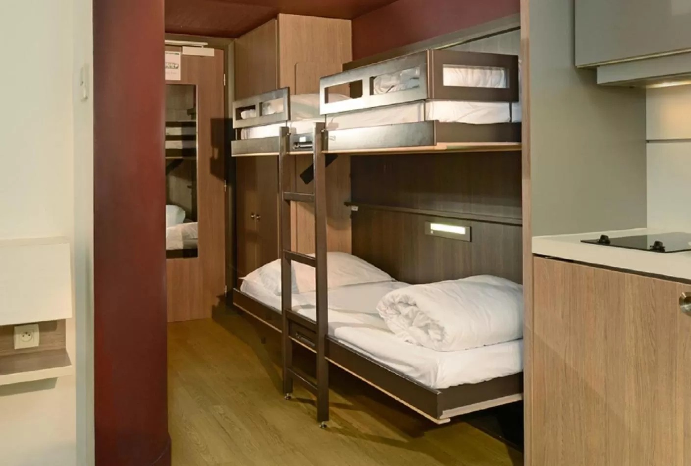 bunk bed, Bed in Résidence Residéal Premium Cannes