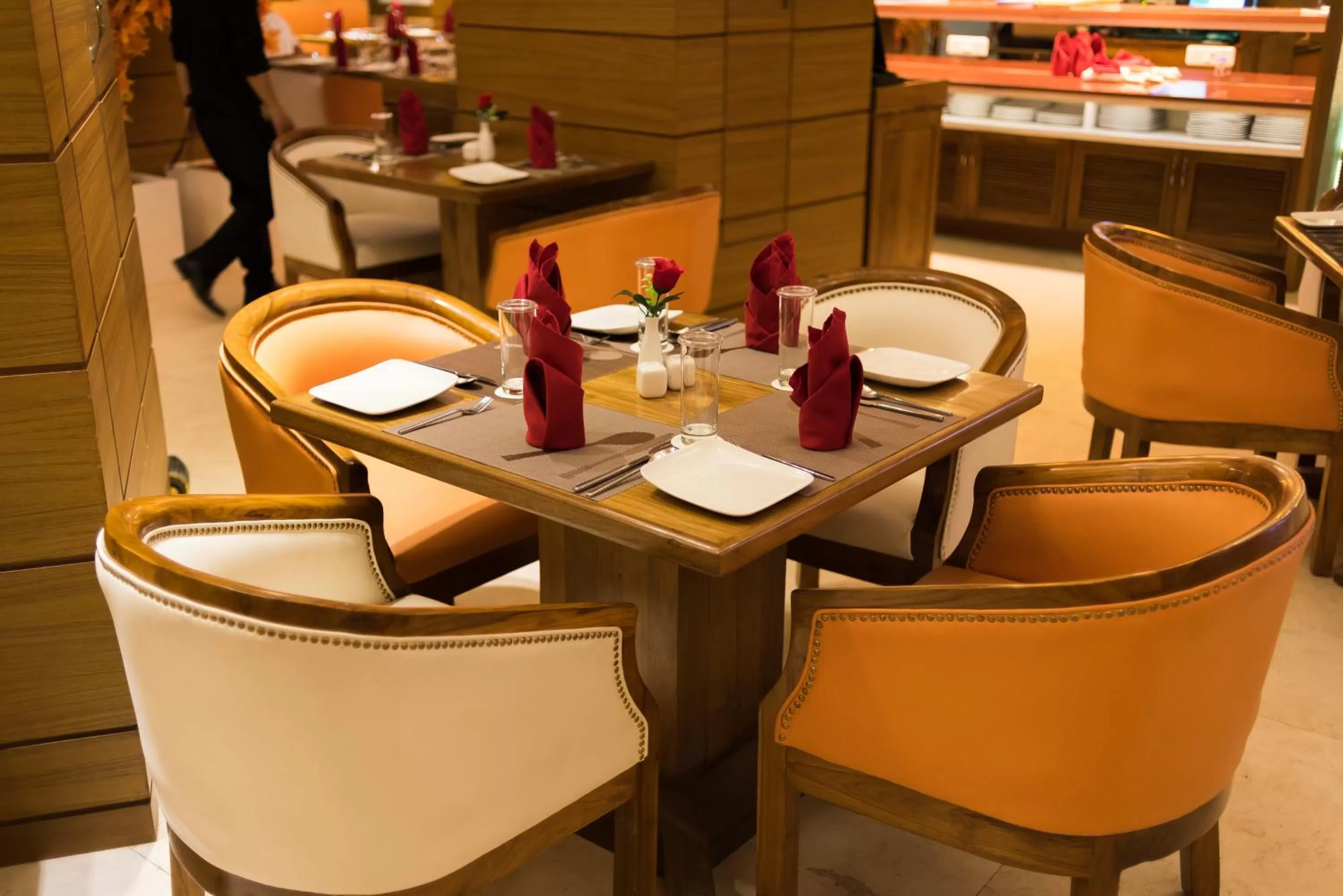 Food and drinks in Sangai Continental (The Boutique Hotel)