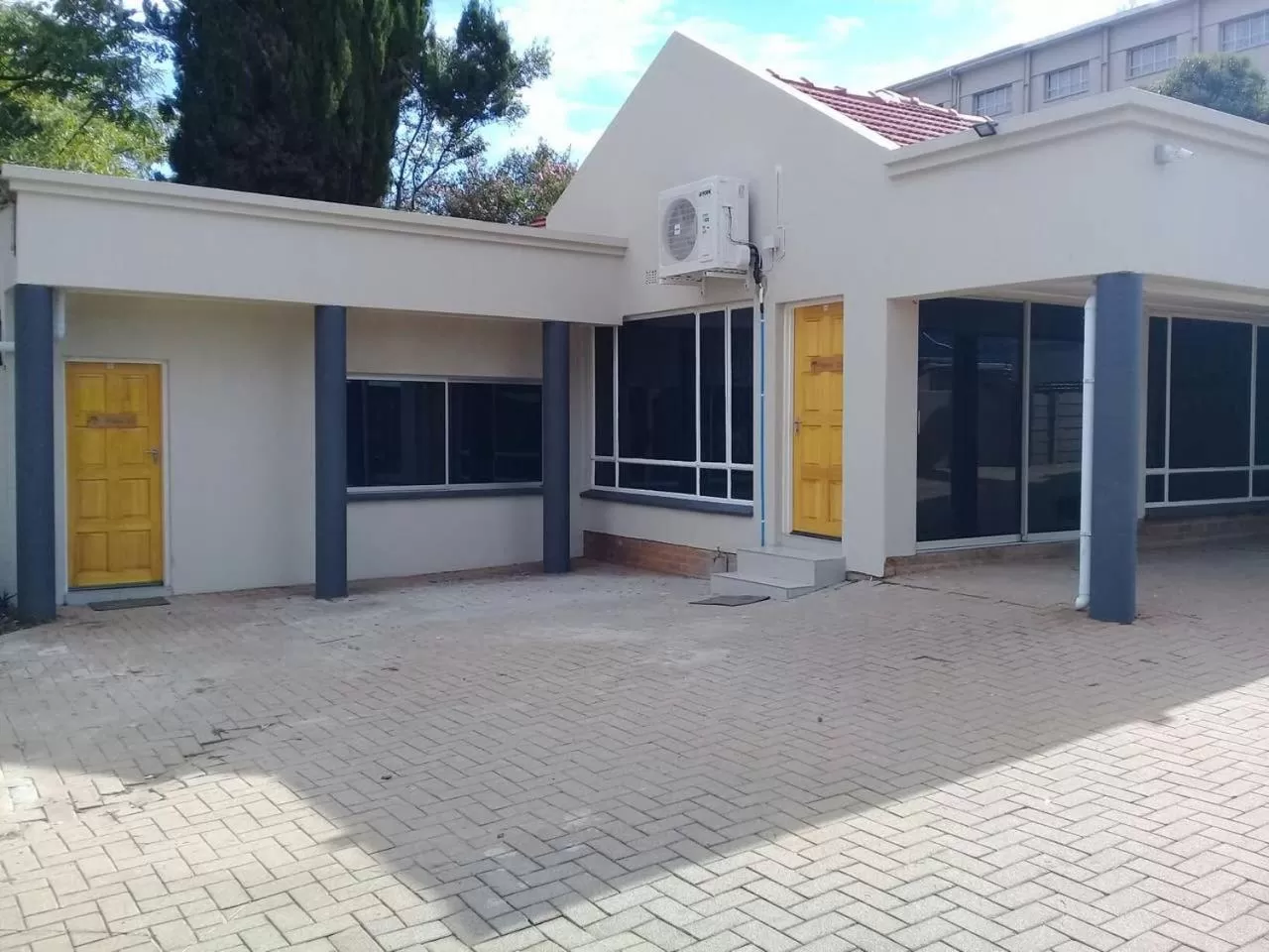 Property building in Apollo Hotel