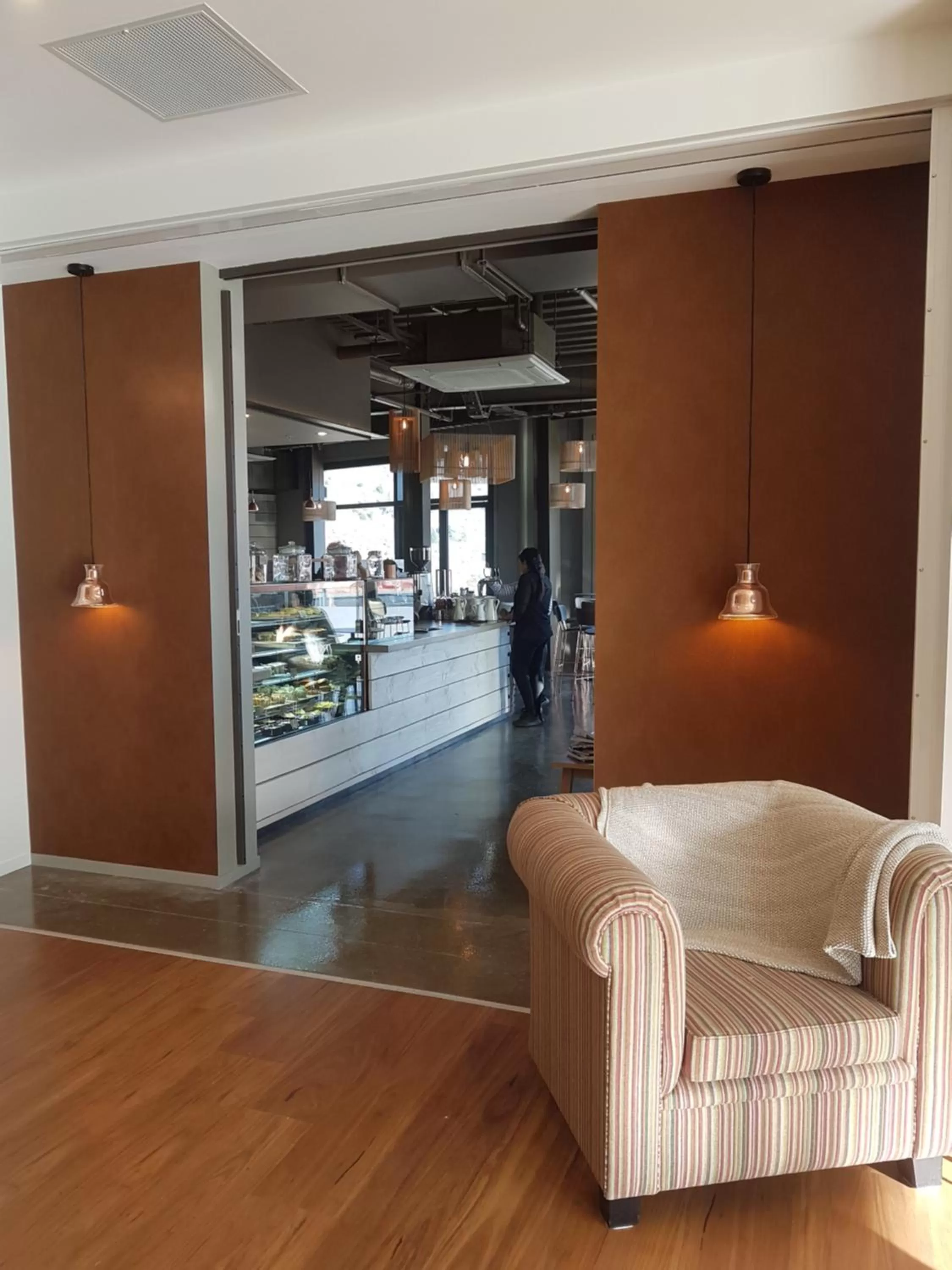 Restaurant/places to eat in Wyndham Garden Remarkables Park Queenstown