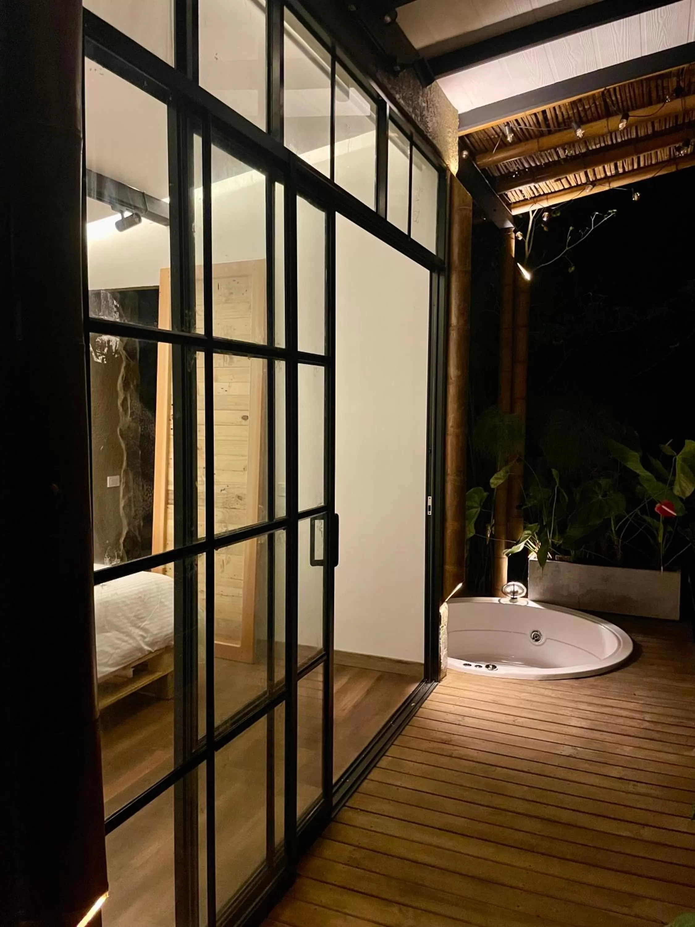 Photo of the whole room, Bed in Ecohotel Alma