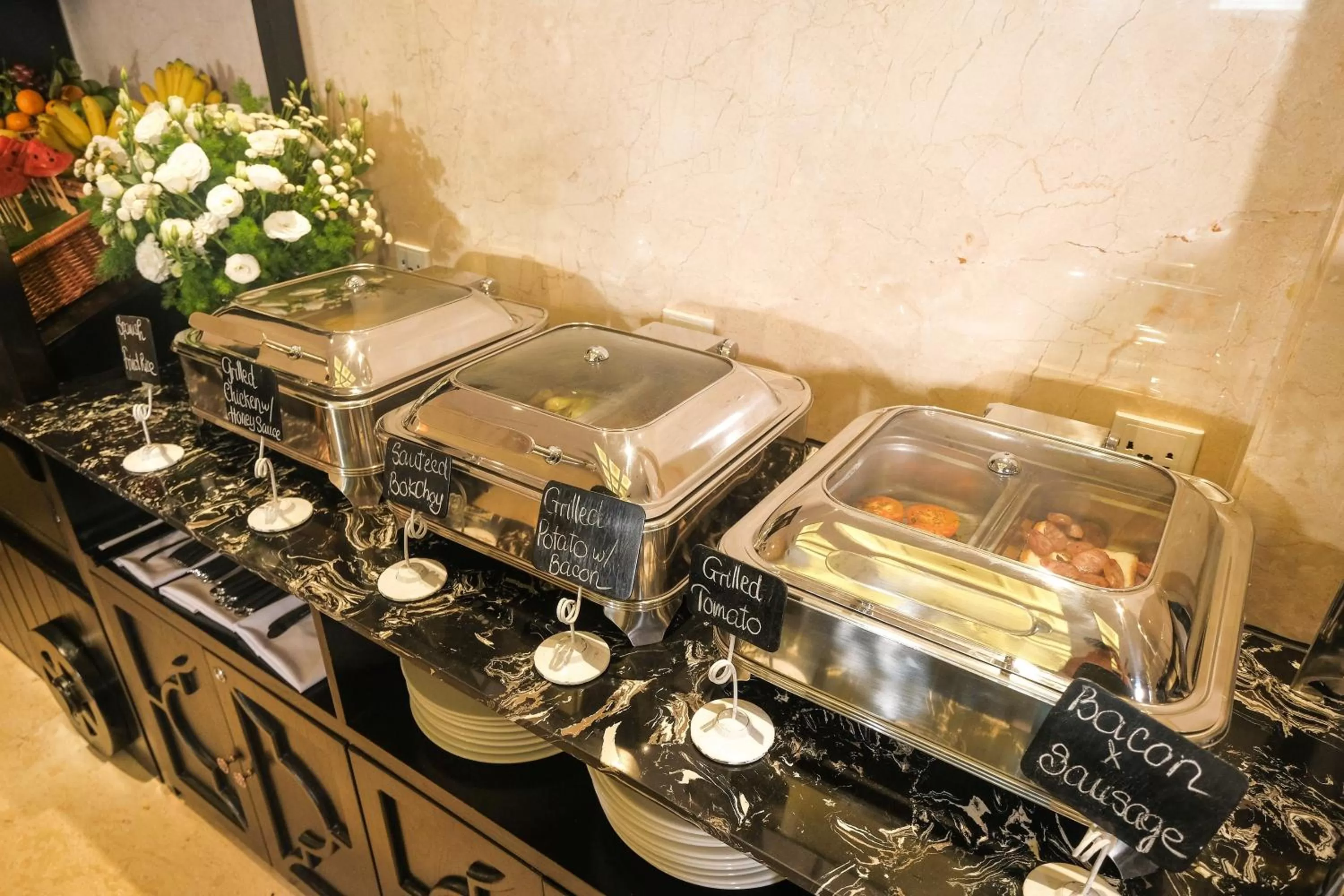 Food in Sanouva Saigon Hotel