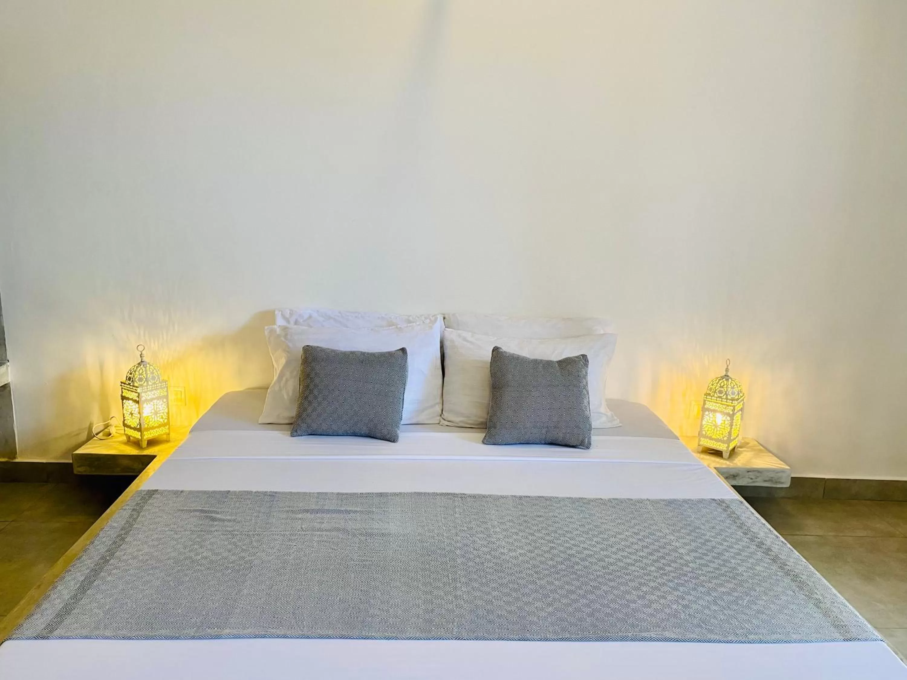 Deluxe Double or Twin Room with Terrace in Badolina Bungalows