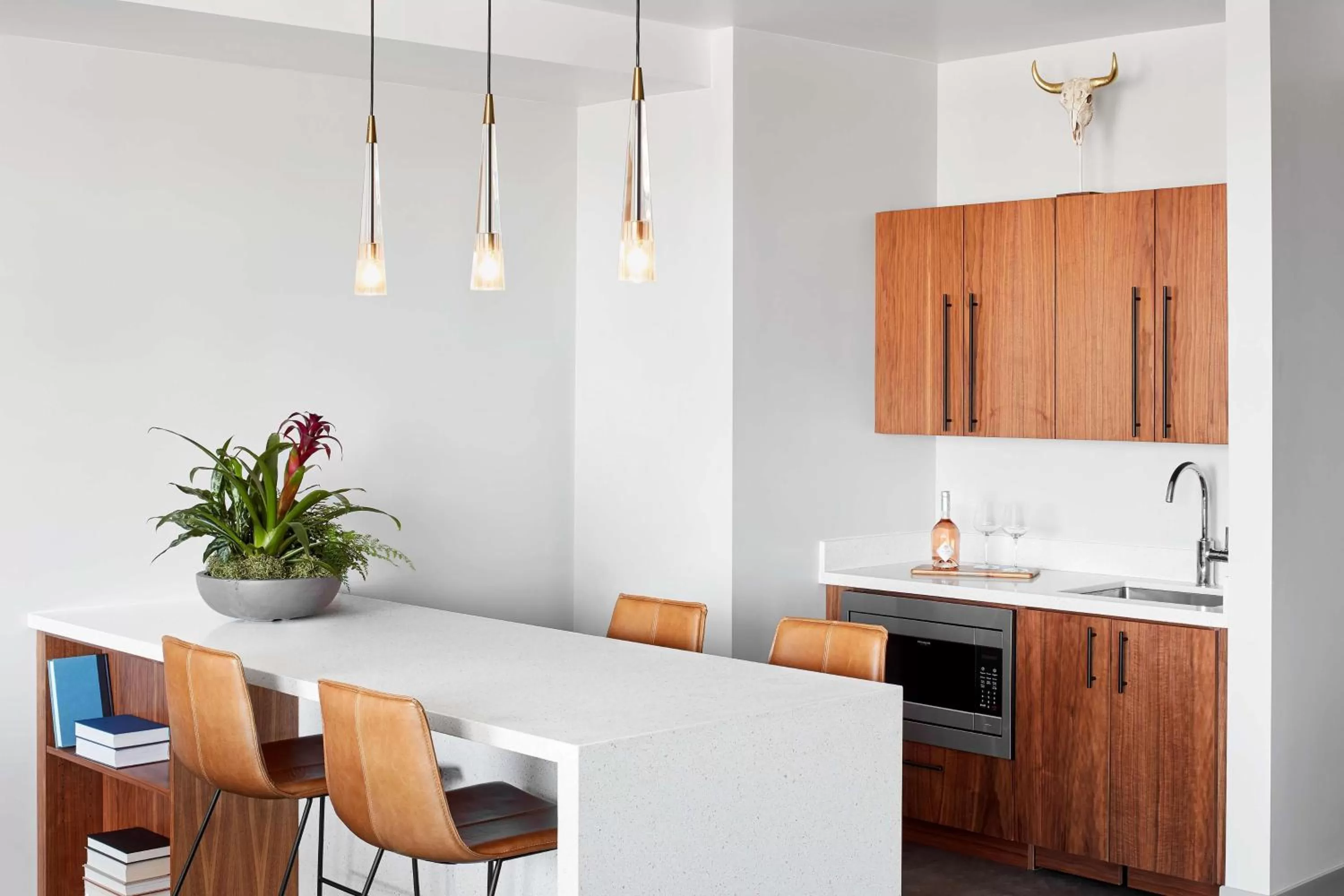 Kitchen or kitchenette in Canopy By Hilton Tempe Downtown