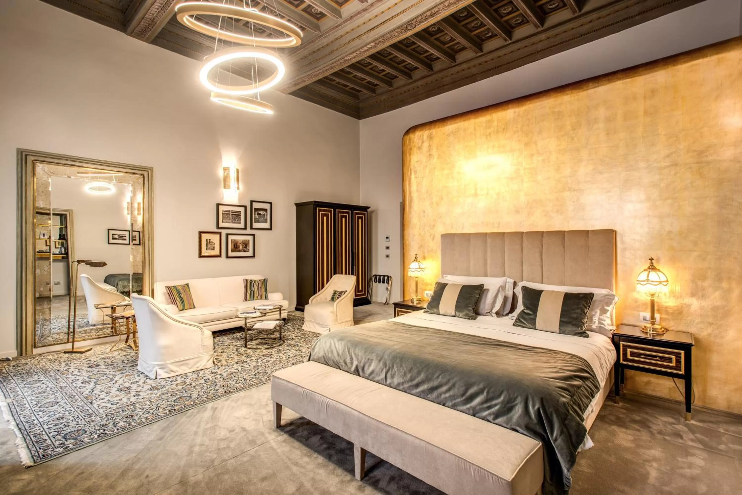 Bed in Martius Private Suites Hotel