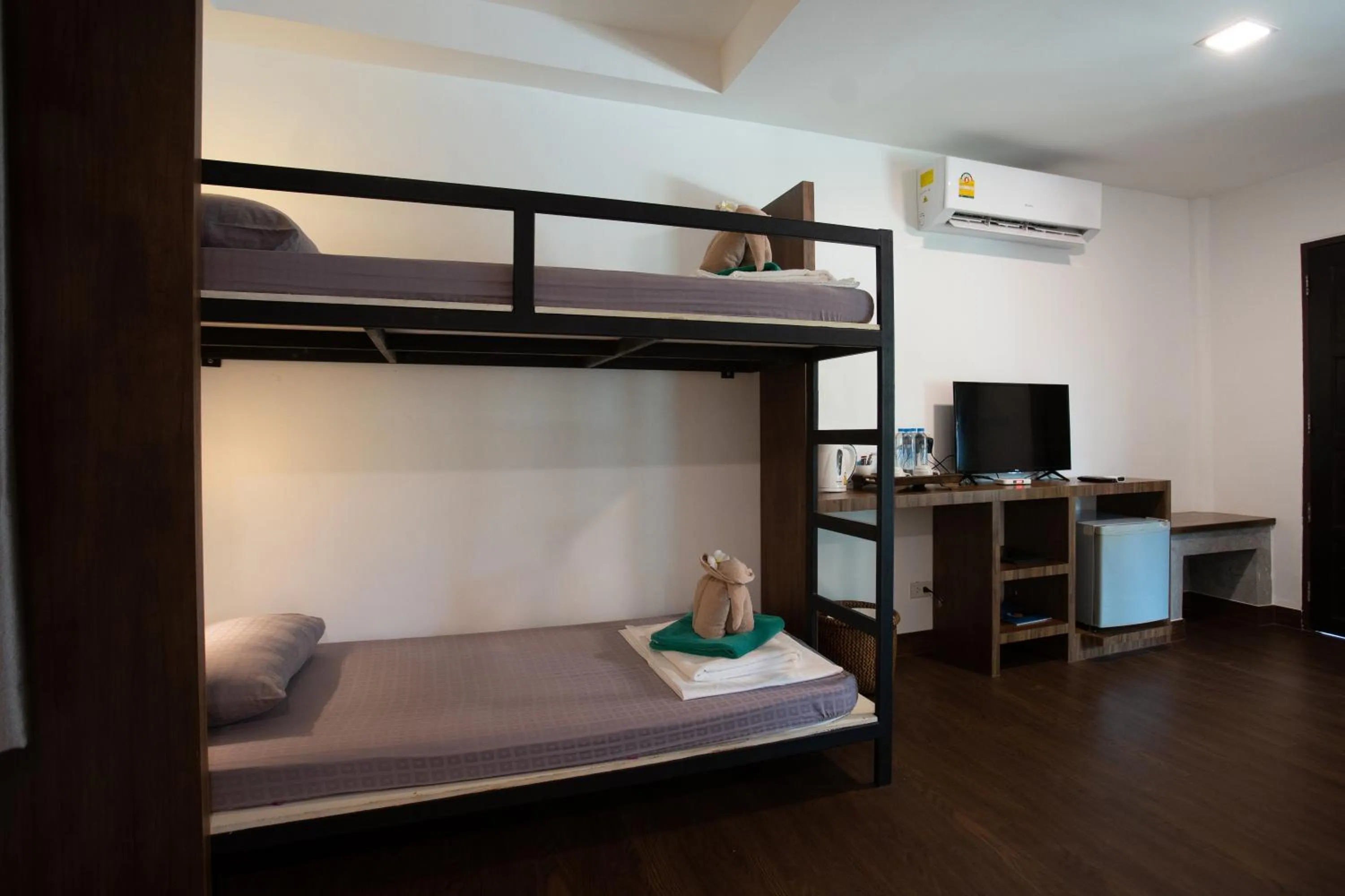 Bed in Southern Lanta Resort