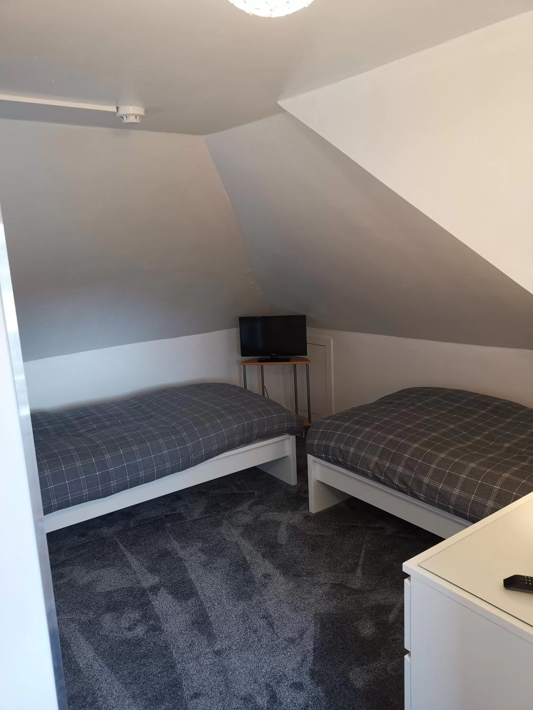 Bed in Glenfern Guest House and a separate Cottage with its own private hot tub