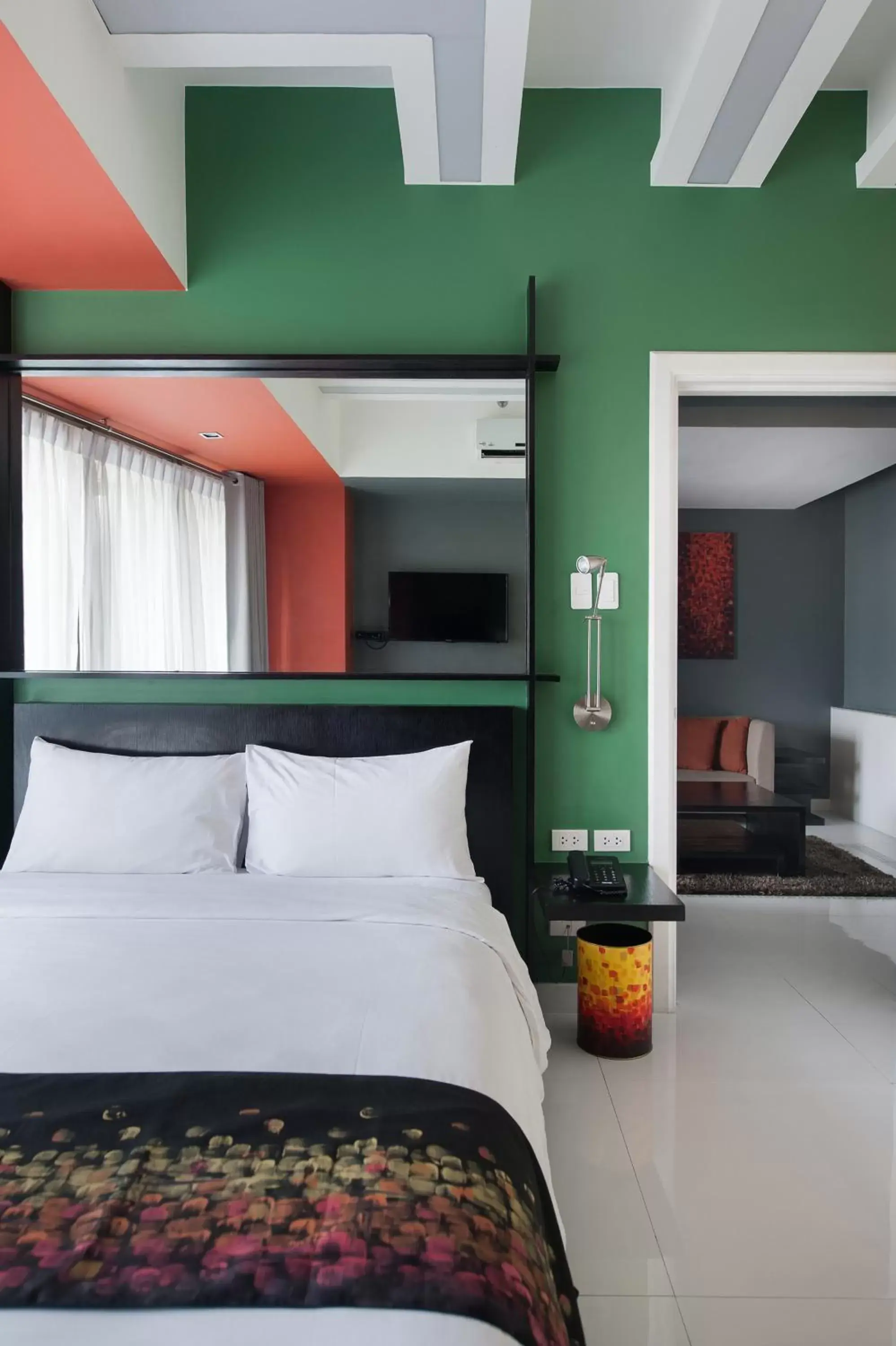 Two-Bedroom Apartment in KL Serviced Residences Managed by HII Two-Bedroom Apartment in KL Serviced Residences Managed by HII