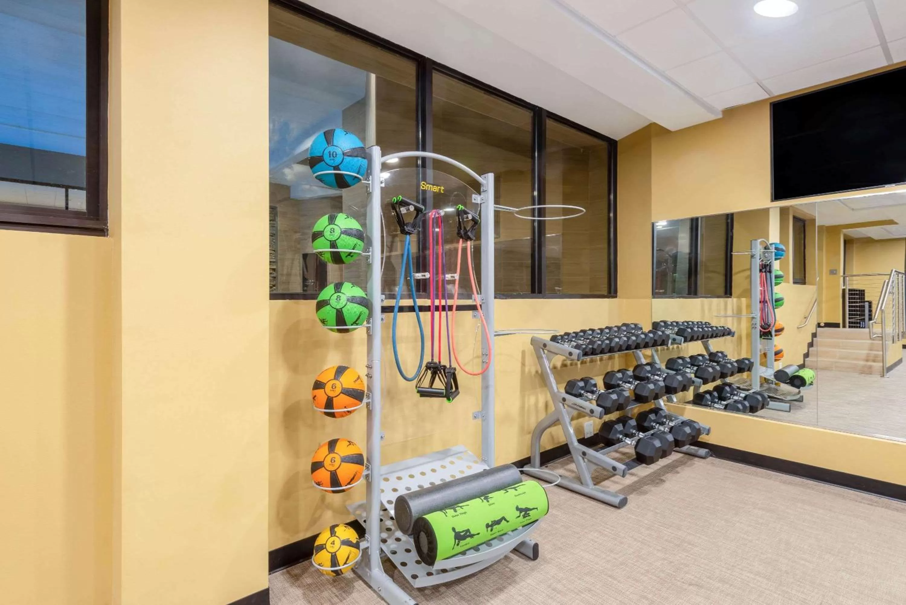 Fitness centre/facilities in Wyndham Lancaster Resort and Convention Center