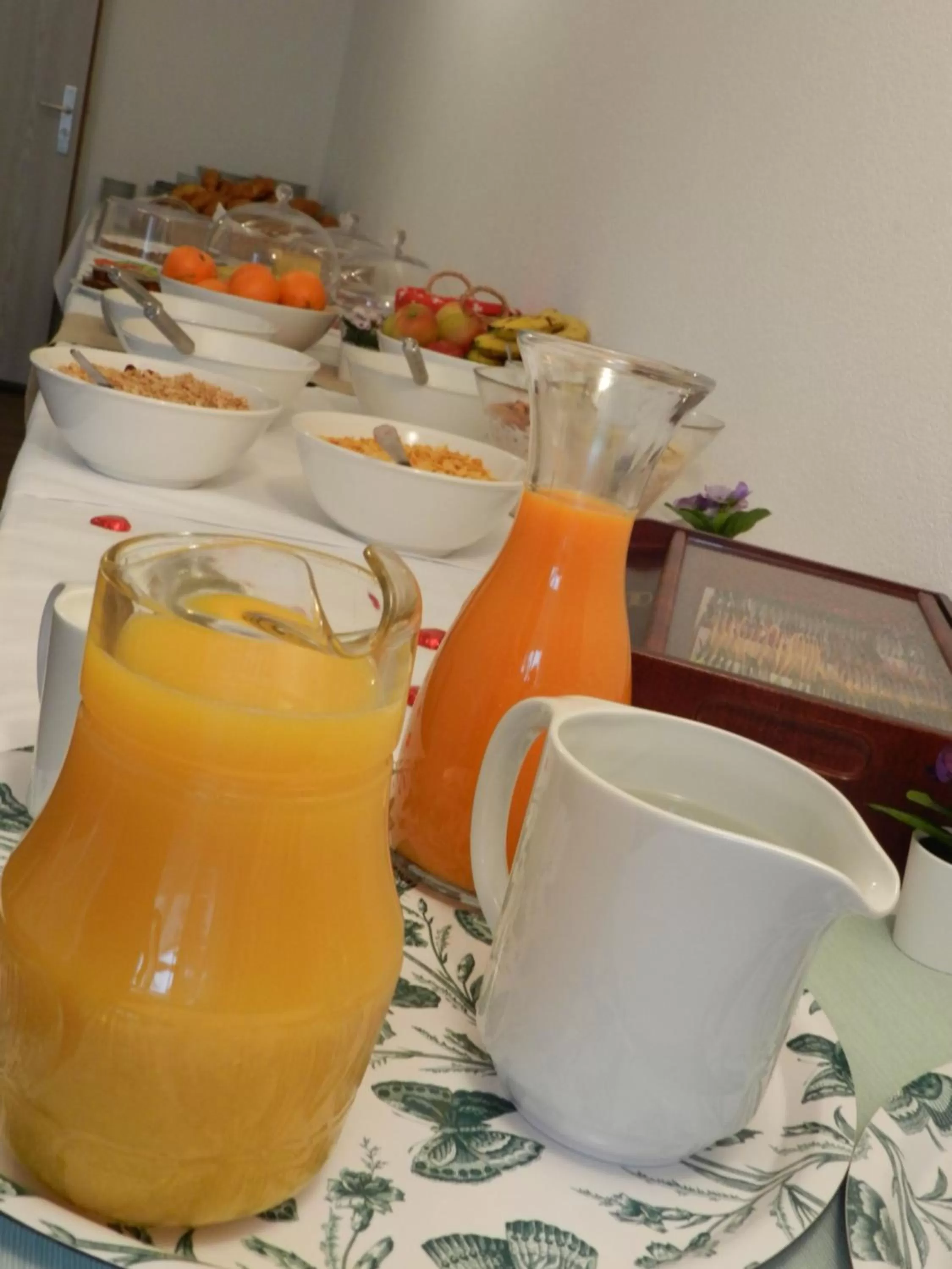 Continental breakfast in Bernina Bed and Breakfast