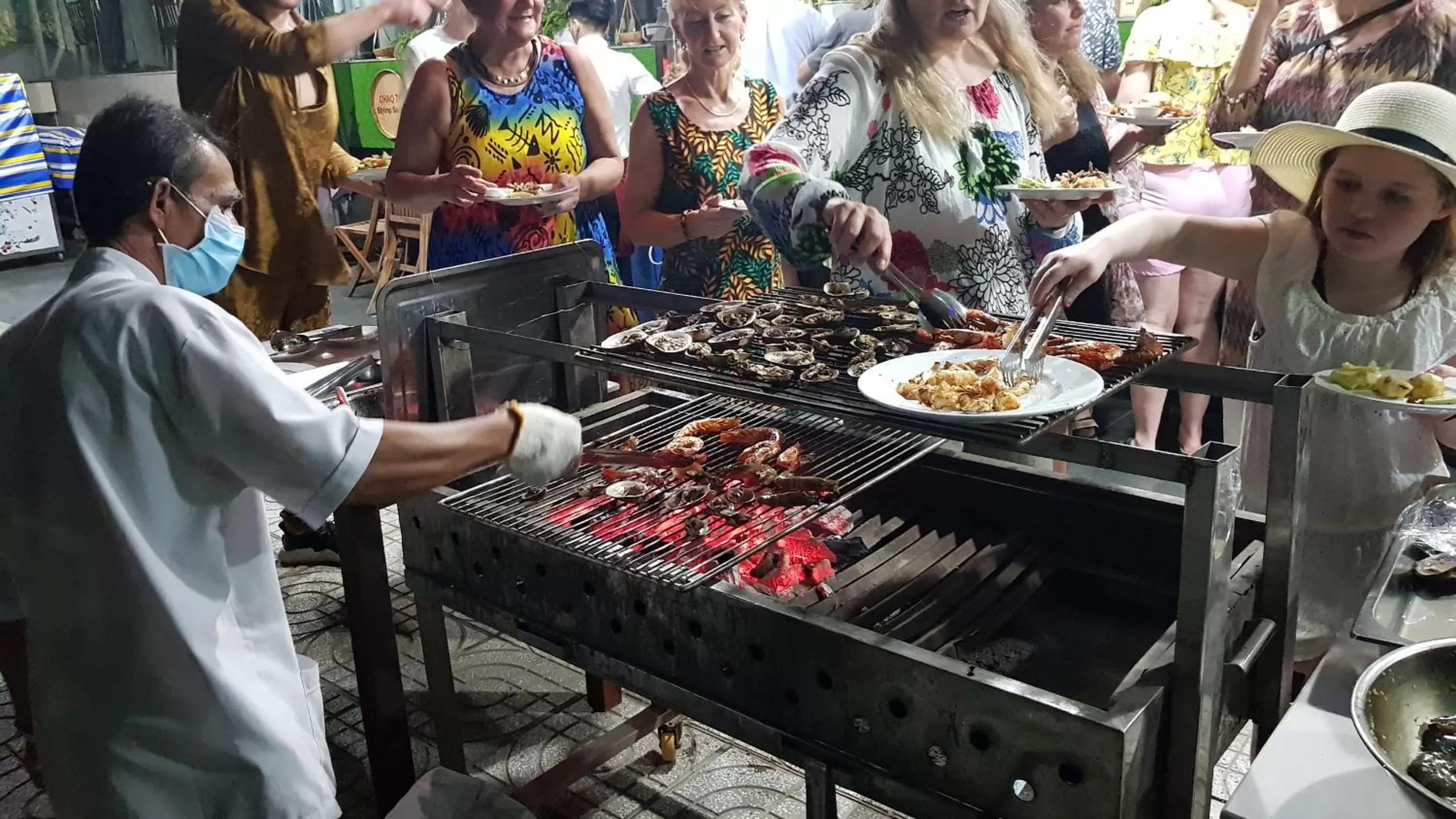 BBQ facilities, Other Activities in River Hotel