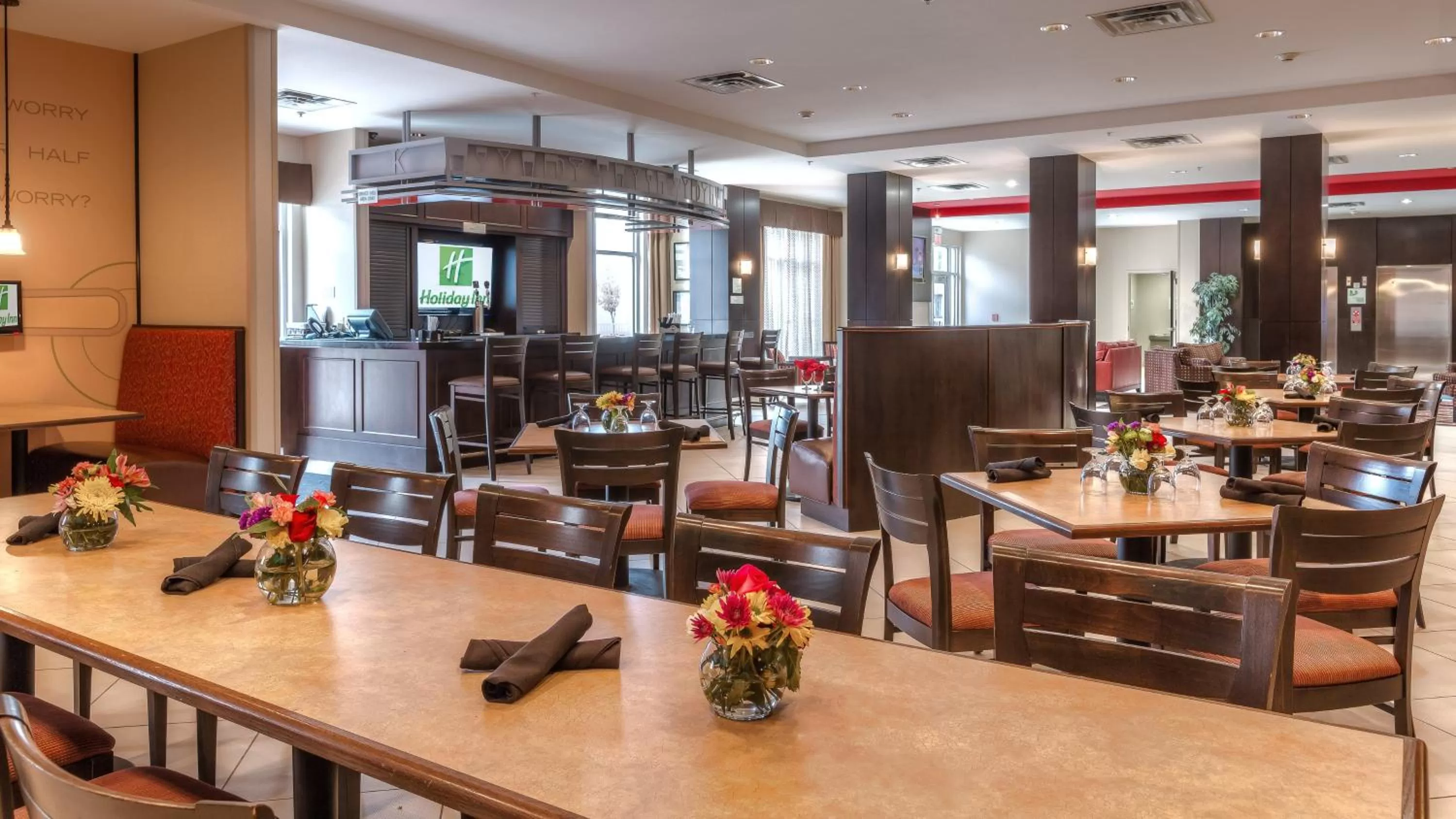 Restaurant/places to eat in Holiday Inn North Quail Springs by IHG