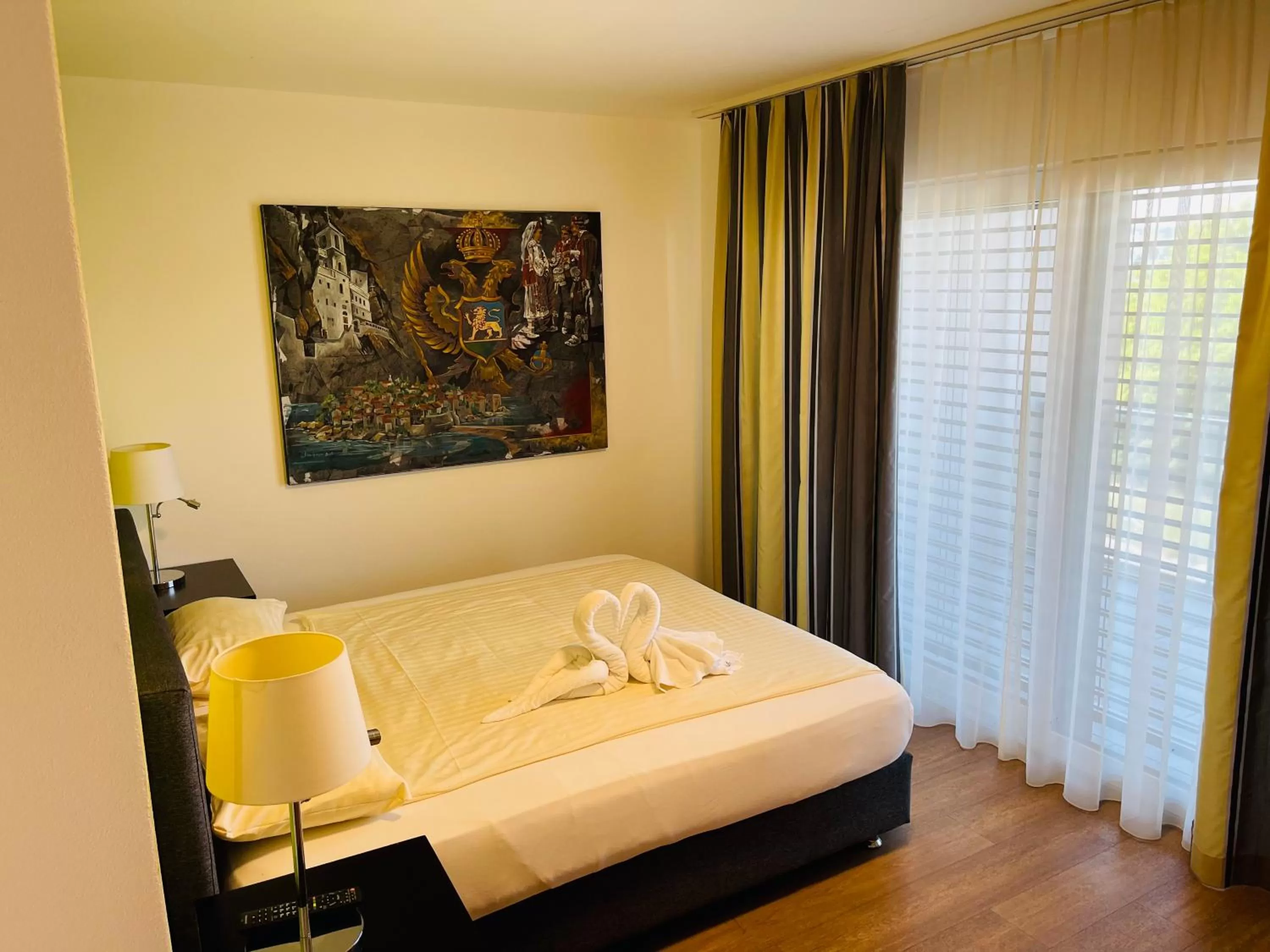 Bed in Hotel Swiss Bellevue