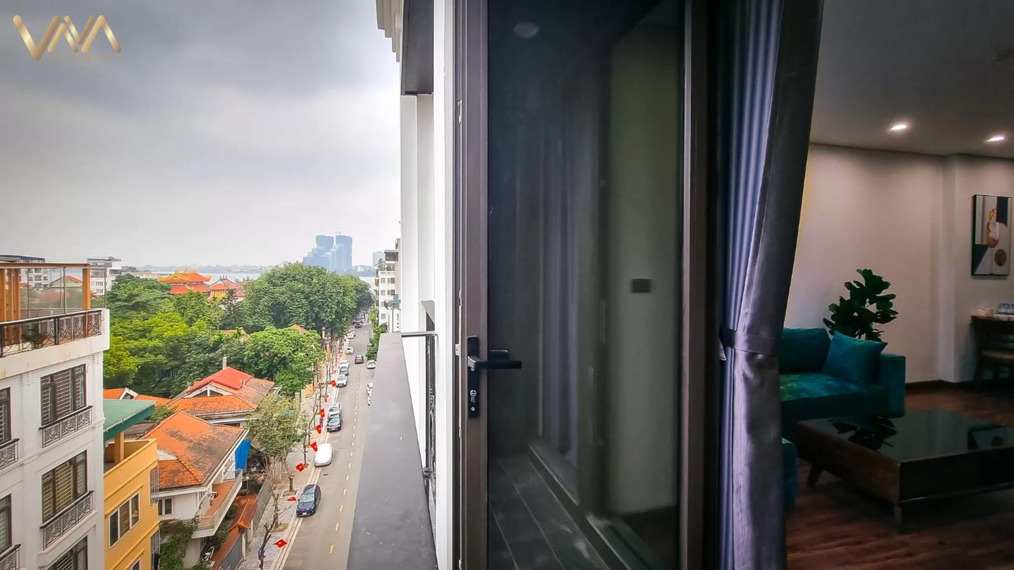 Balcony/Terrace in VNAHOMES APARTHOTEL