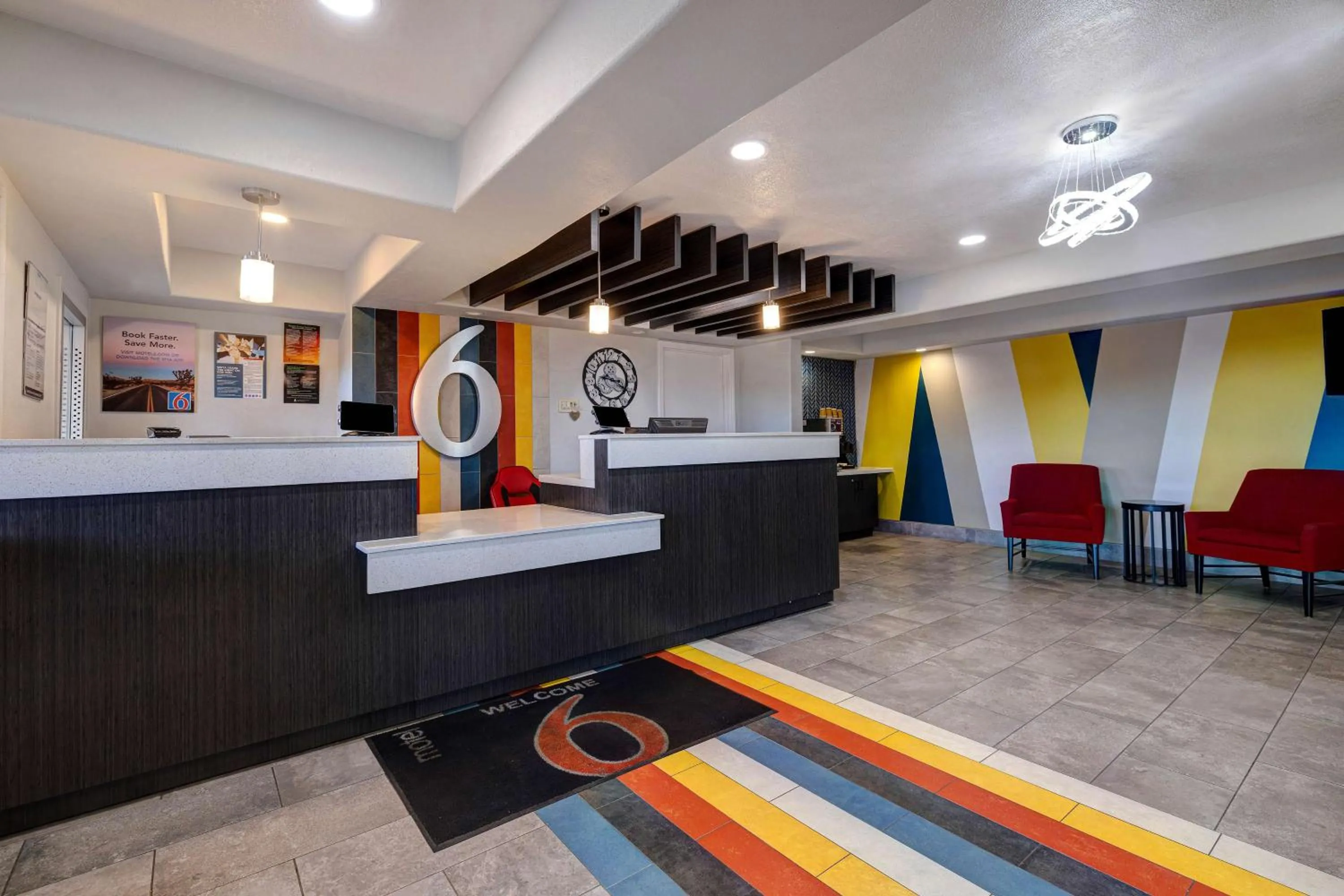 Lobby or reception in Motel 6-Buttonwillow, CA Central