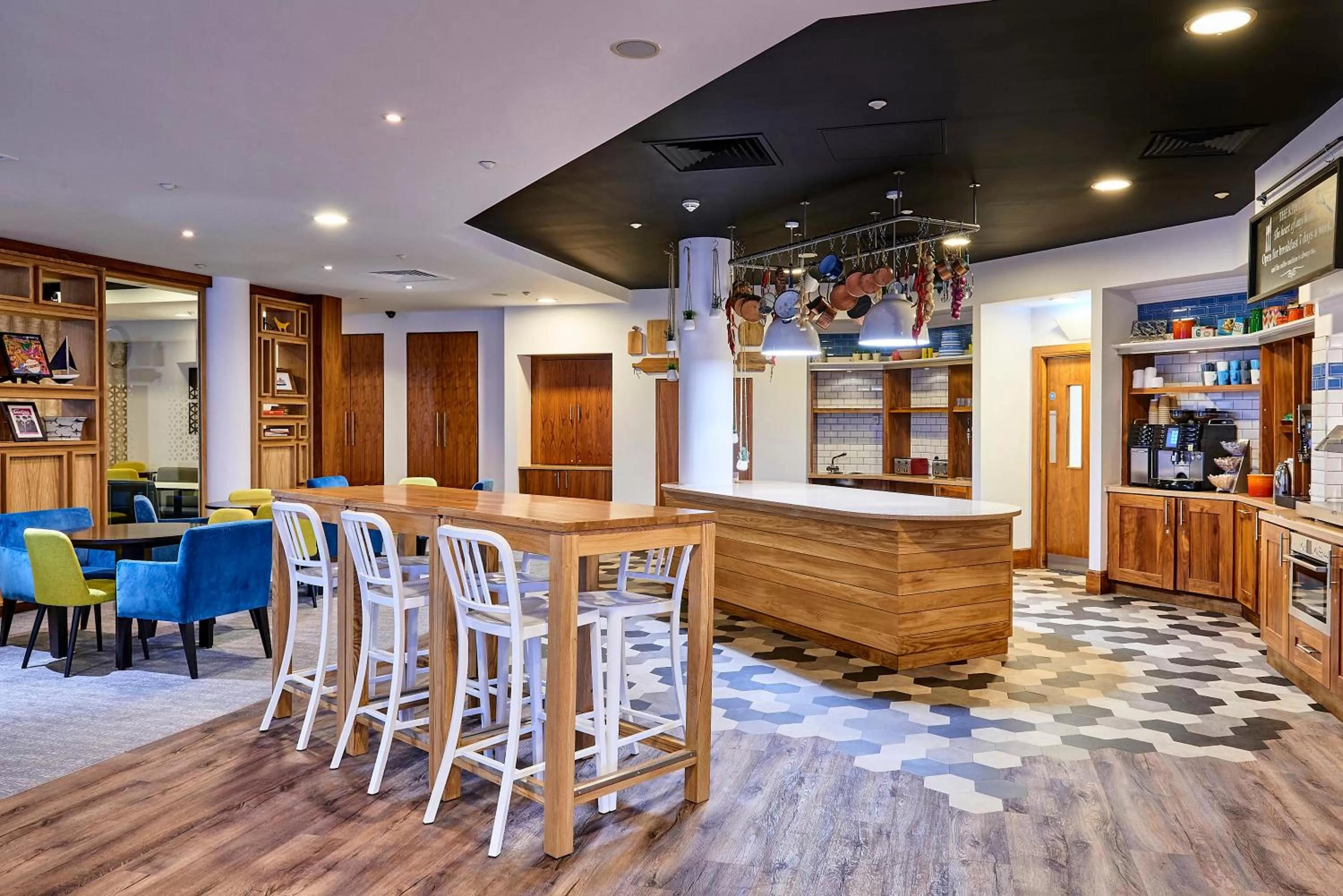 Restaurant/places to eat in Staybridge Suites Liverpool by IHG