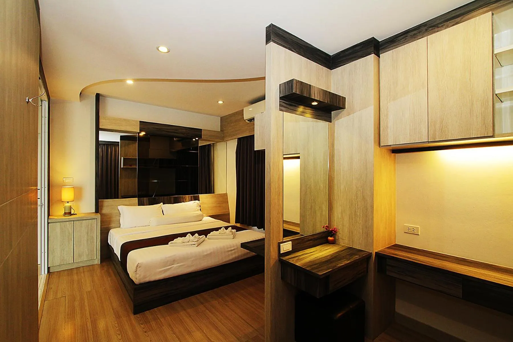 Bed in The Contrast i Hotel