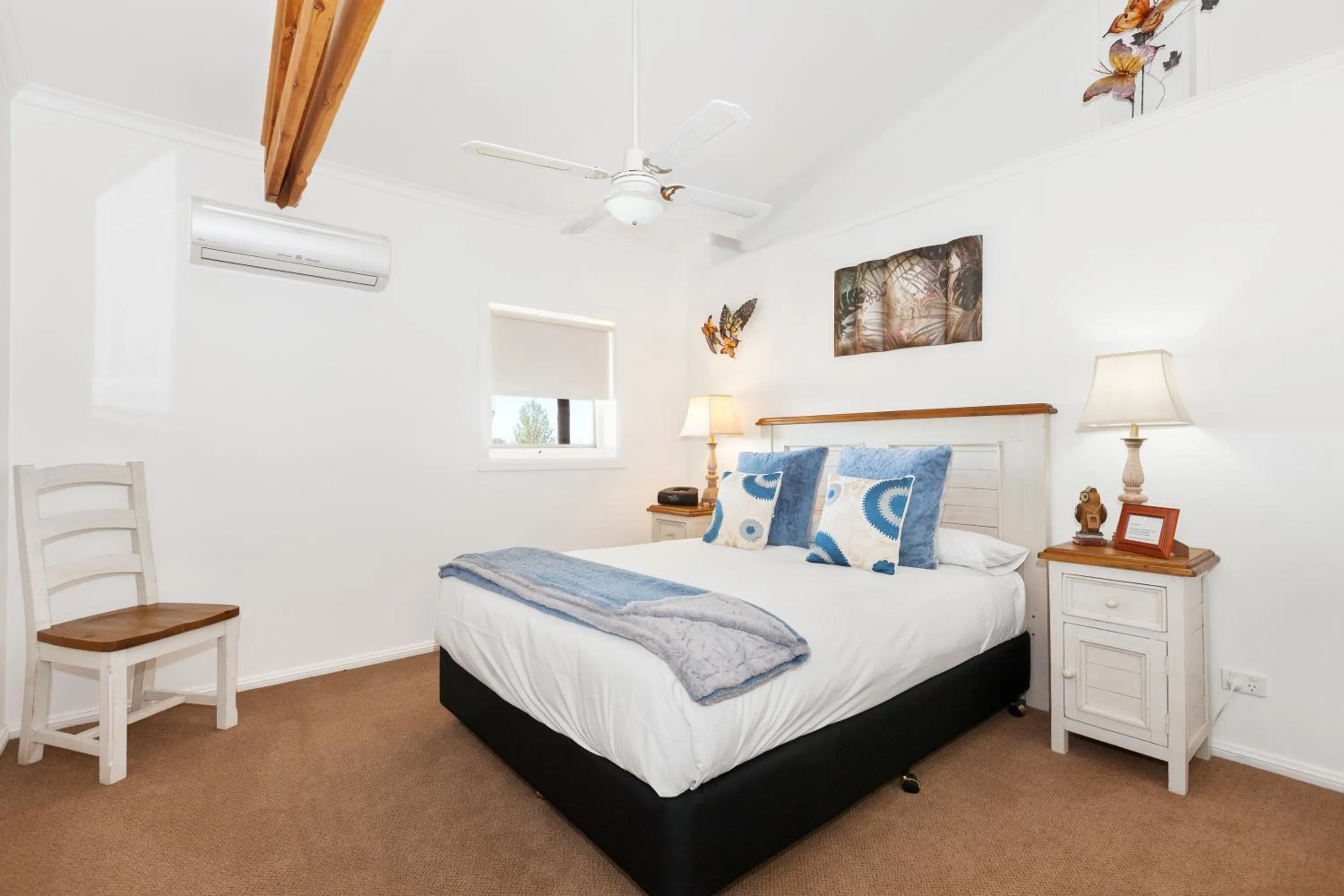 Two-Bedroom Cottage in Owl Head Lodge