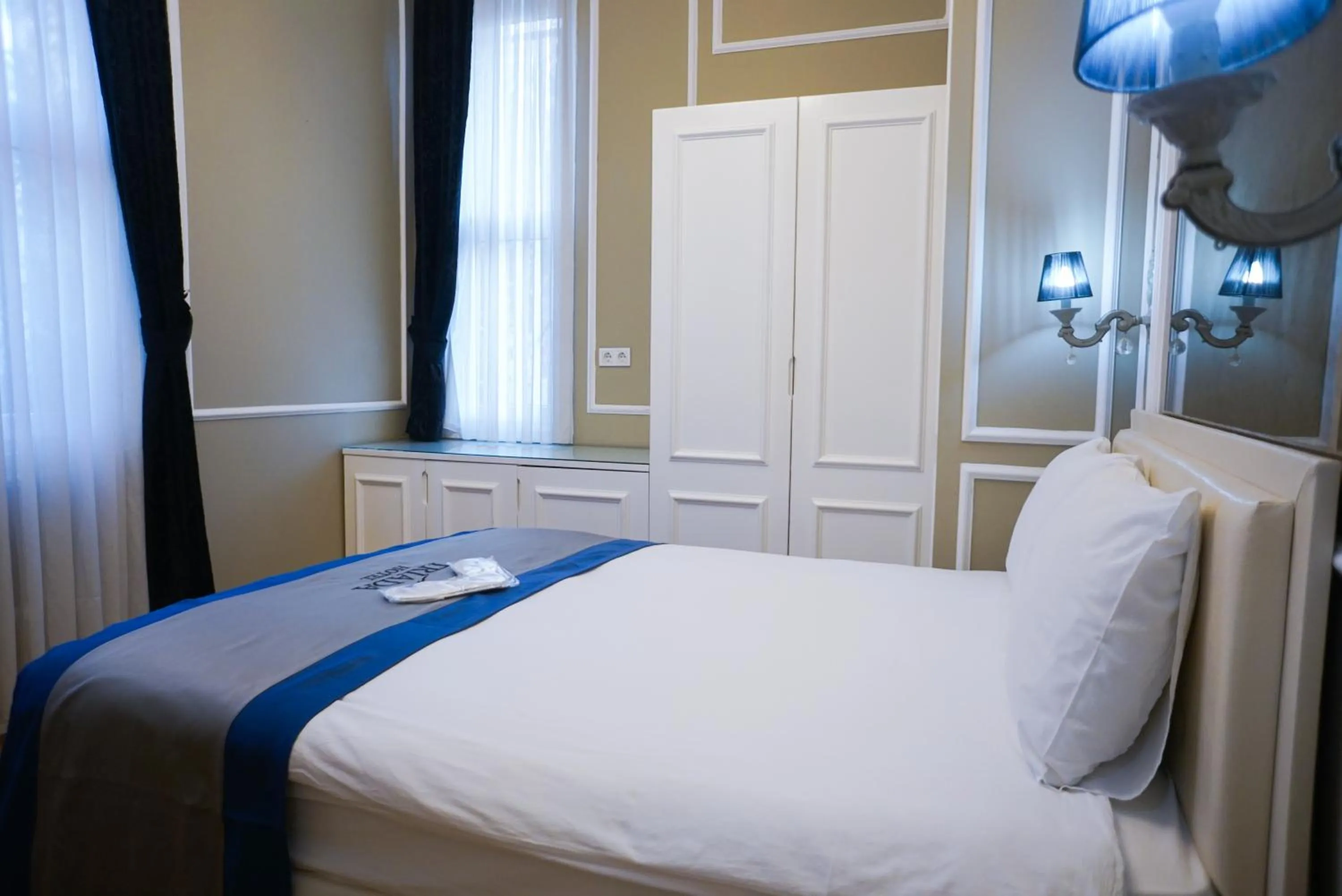 Bed in Triada Hotel Taksim - Special Category