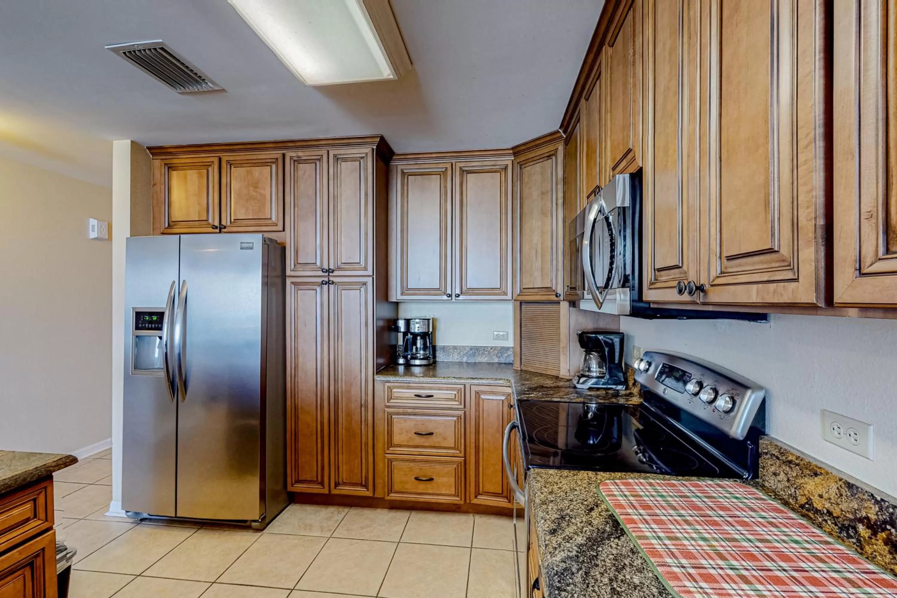 Kitchen/Kitchenette in Spanish Key 304