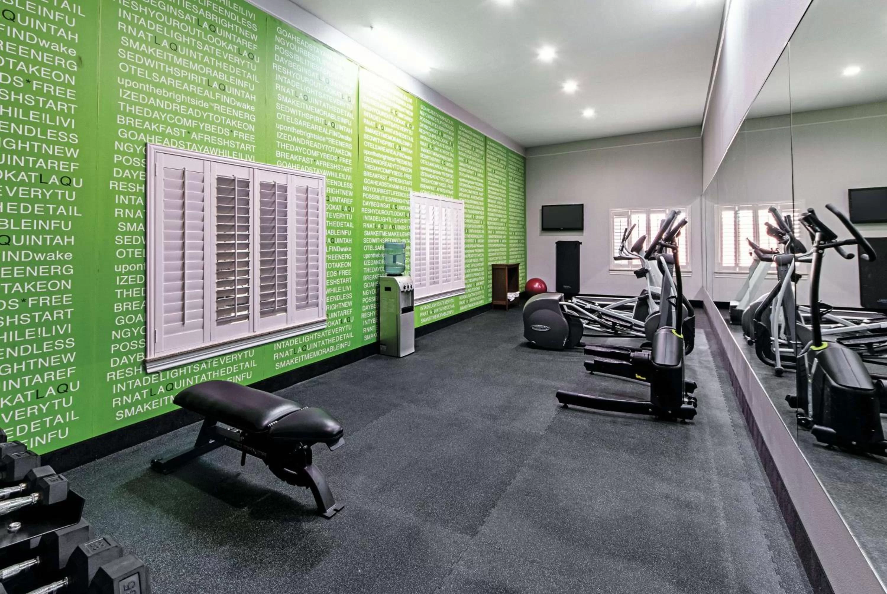 Fitness centre/facilities in La Quinta by Wyndham Alamo-McAllen East