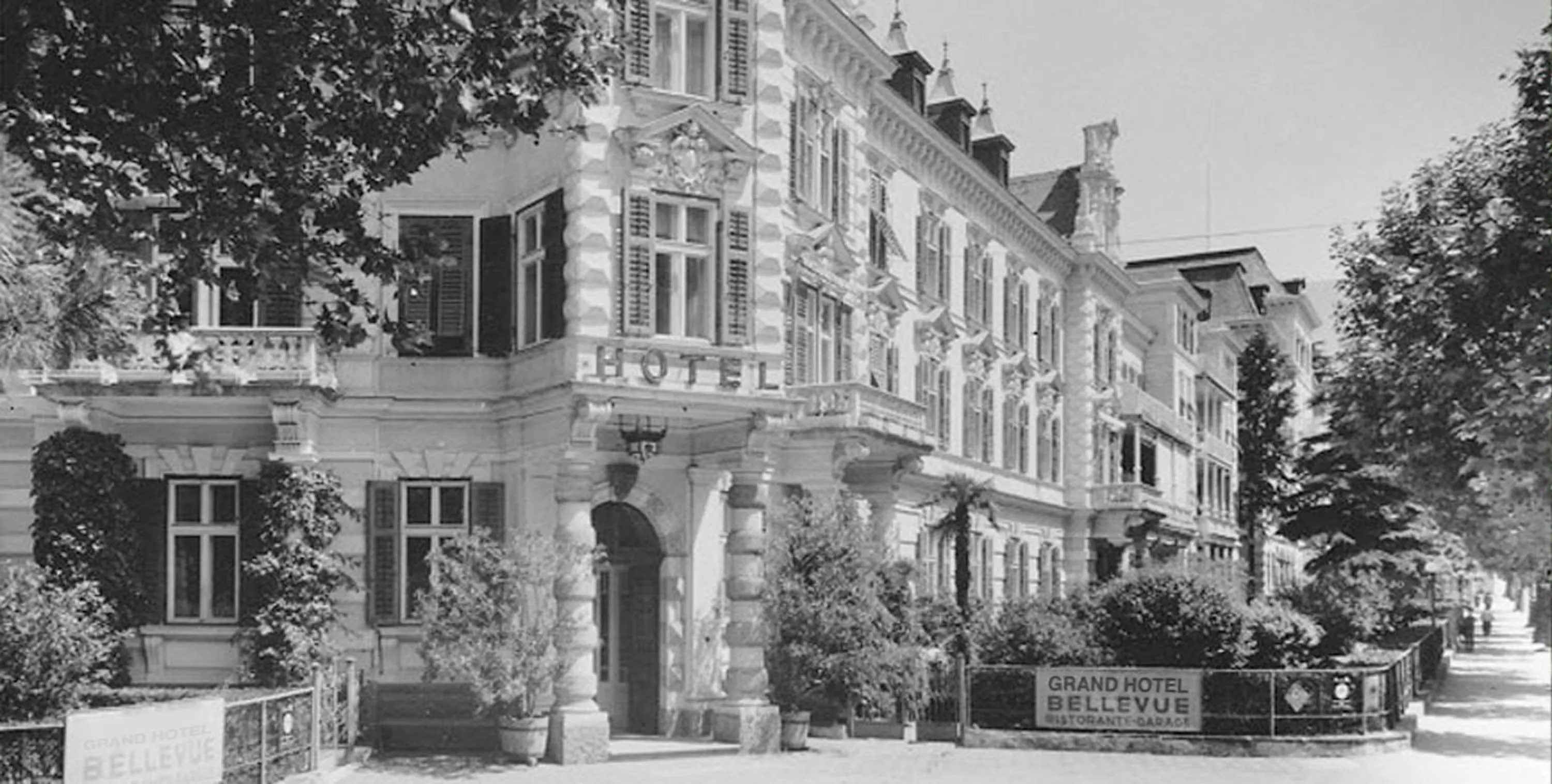 Facade/entrance in Grand Hotel Bellevue - adults only