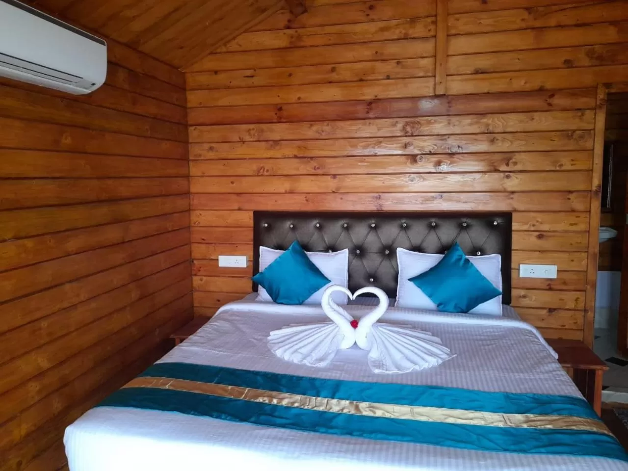 Bed in Aquila Boutique Resort Agonda