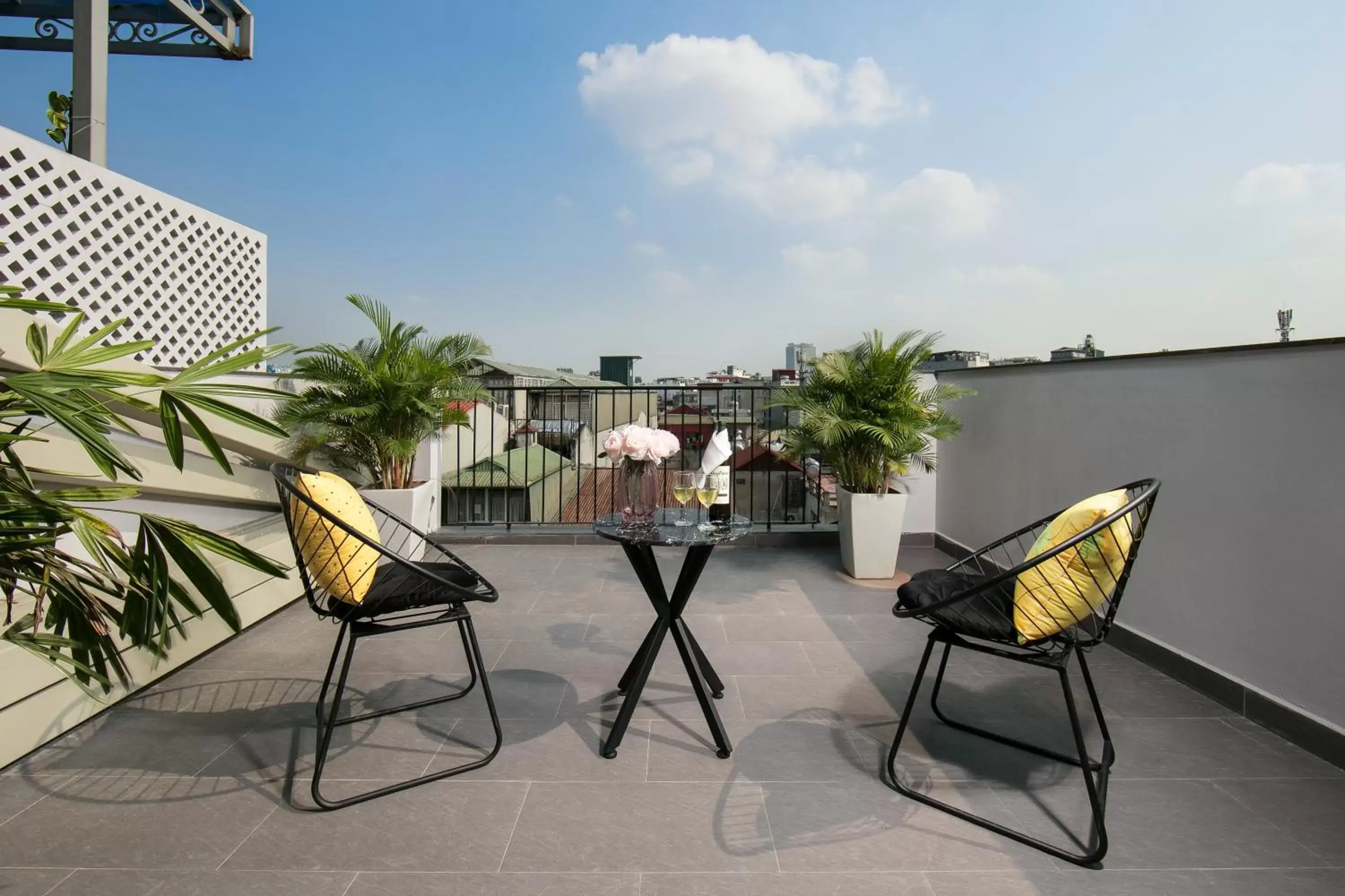 Executive Suite in Hanoi Exclusive Hotel Executive Suite in Hanoi Exclusive Hotel