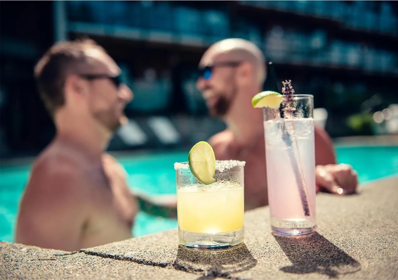 Swimming pool in Brentwood Bay Resort & Spa