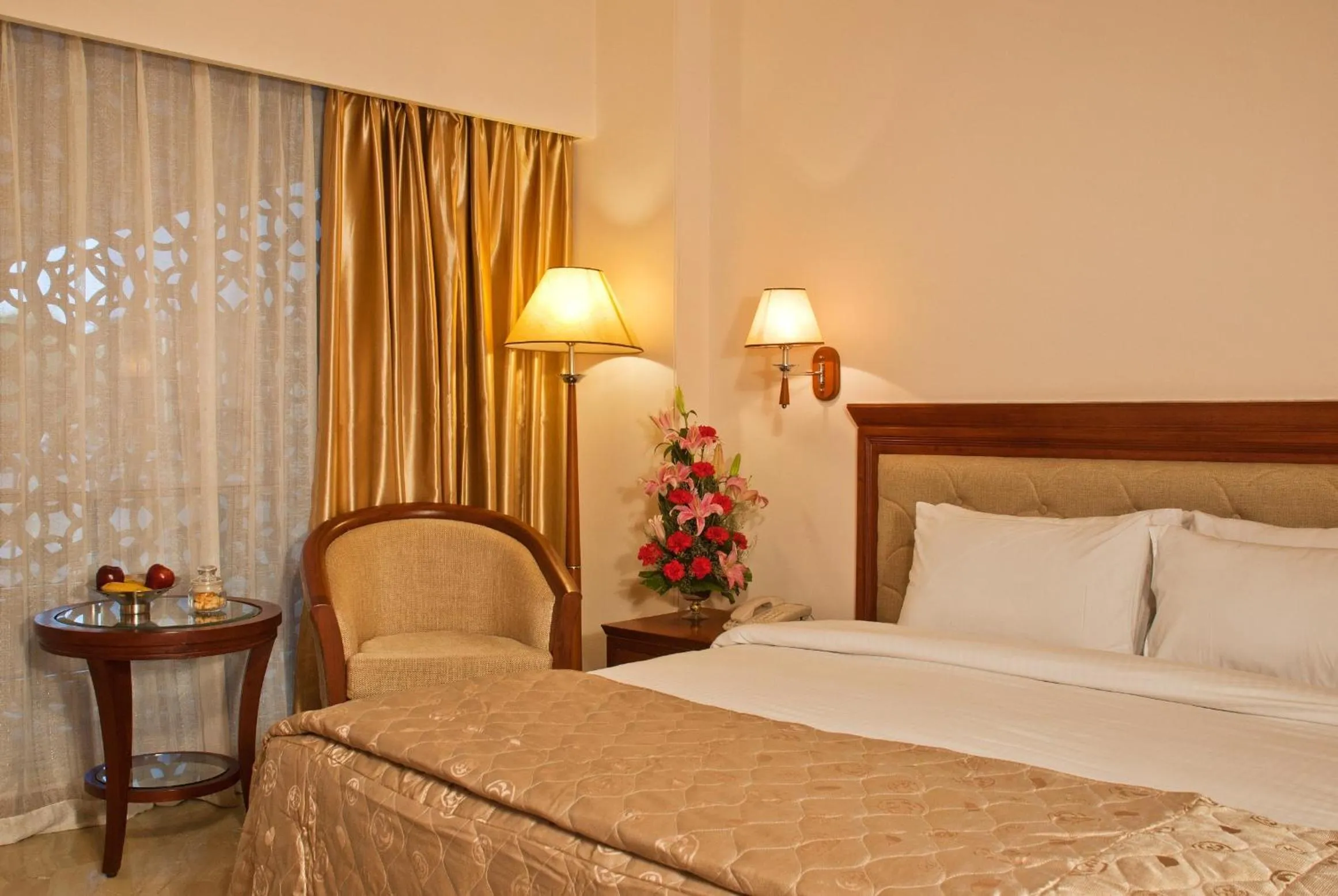 Bedroom, Bed in Clarion Bella Casa at Airport