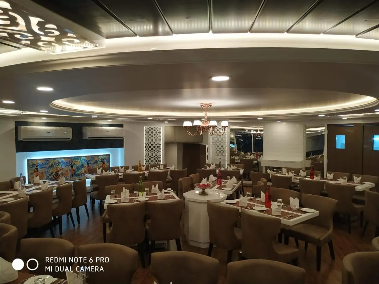 Restaurant/places to eat in Hotel Pushp Villa Agra Taj East Gate