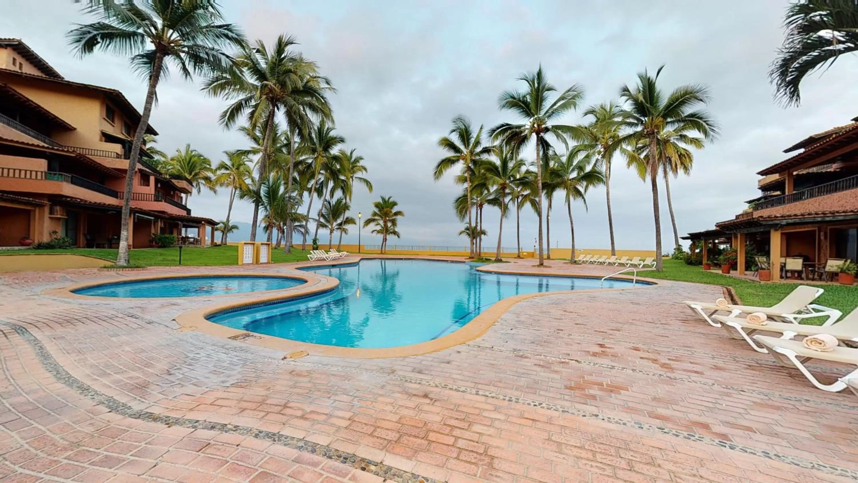 Pool view in Park Royal Homestay Los Tules Puerto Vallarta