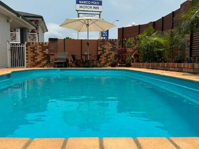 Swimming pool in Marco Polo Motor Inn Taree