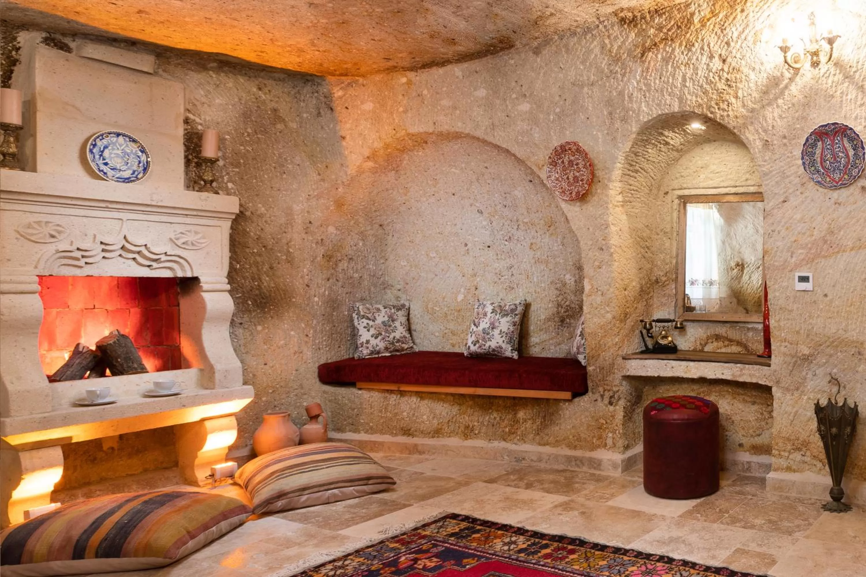 flat iron in Kayata Cave Suites Special Class