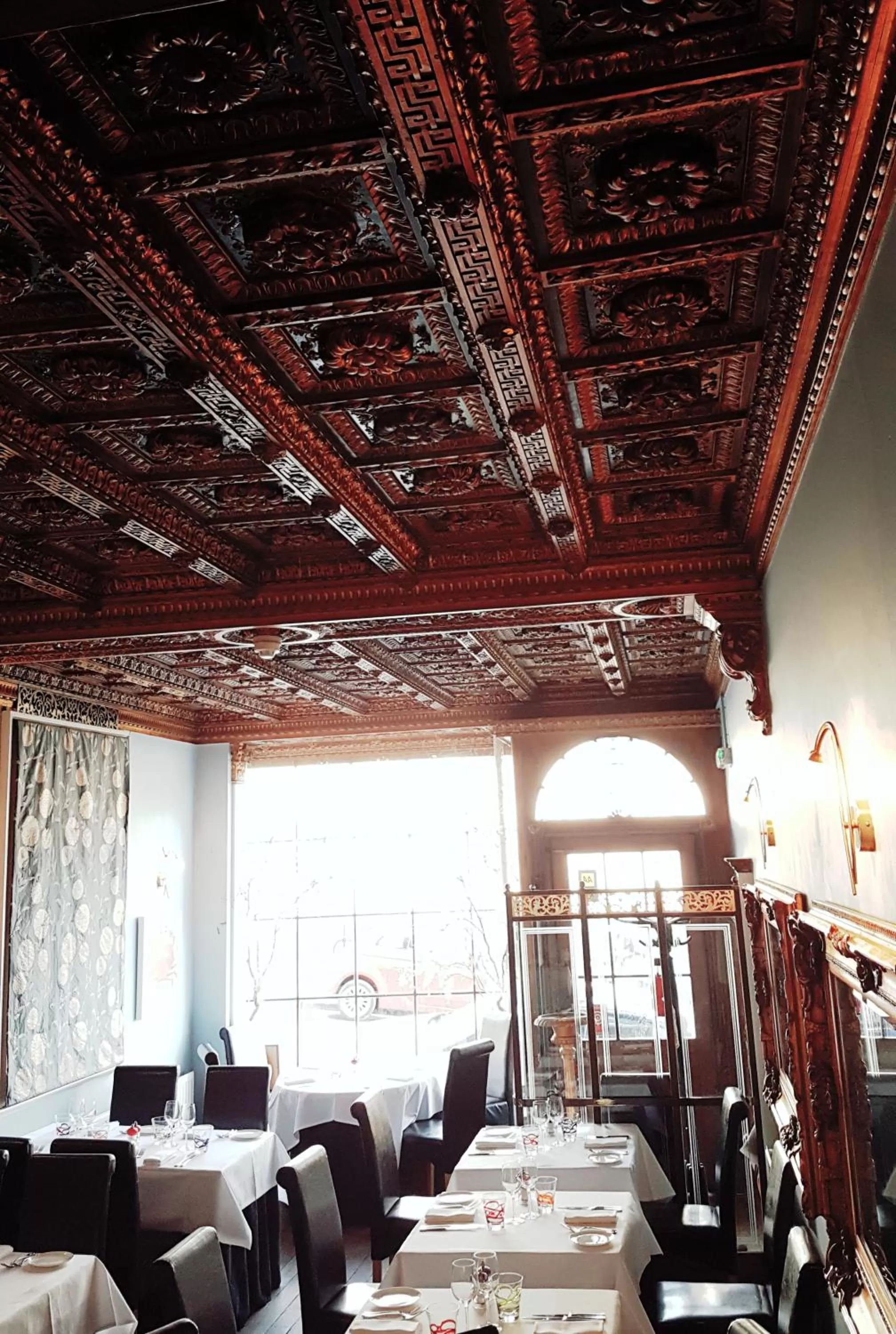 On site, Restaurant/Places to Eat in The Town House