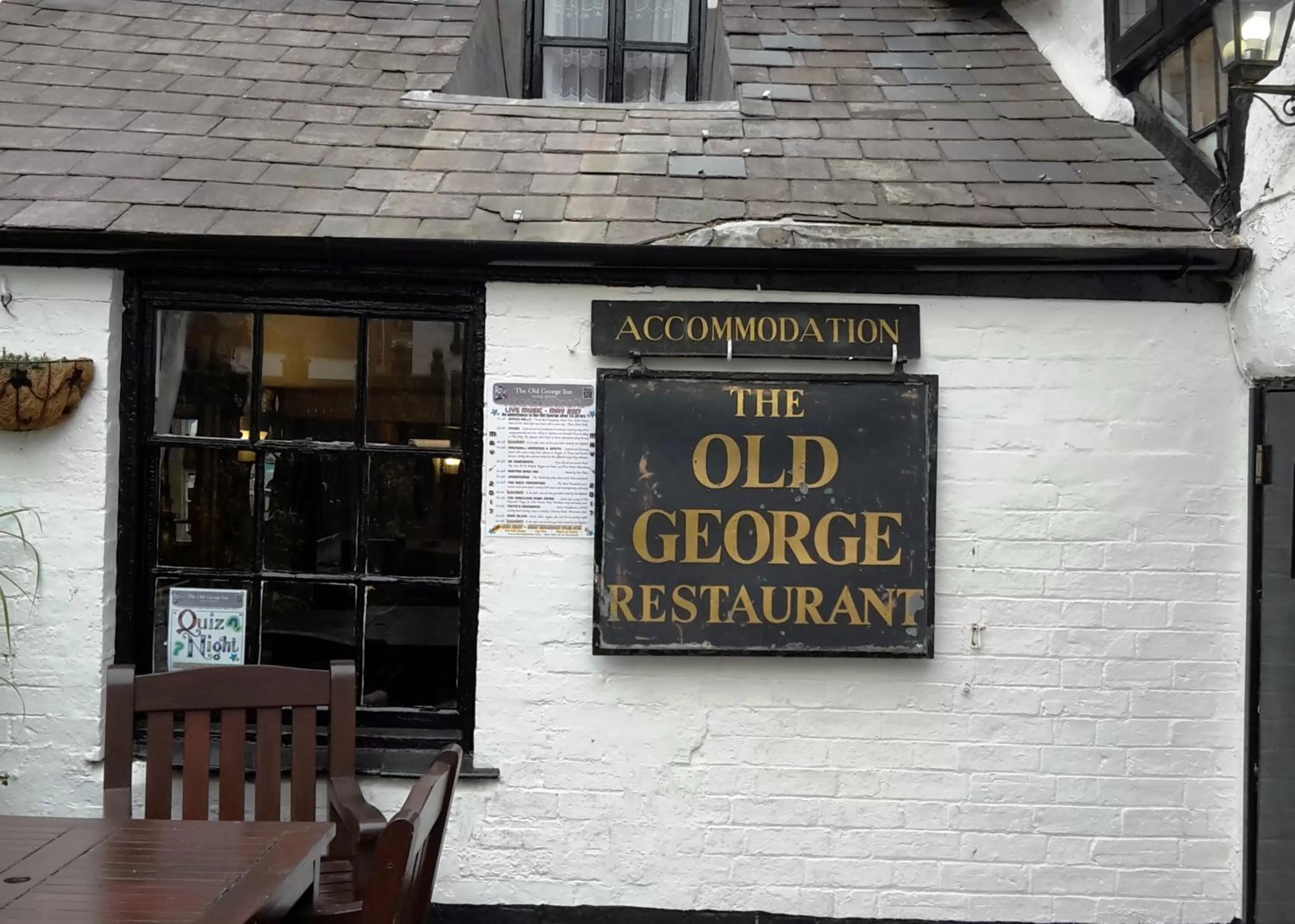 Facade/entrance in Old George Hotel