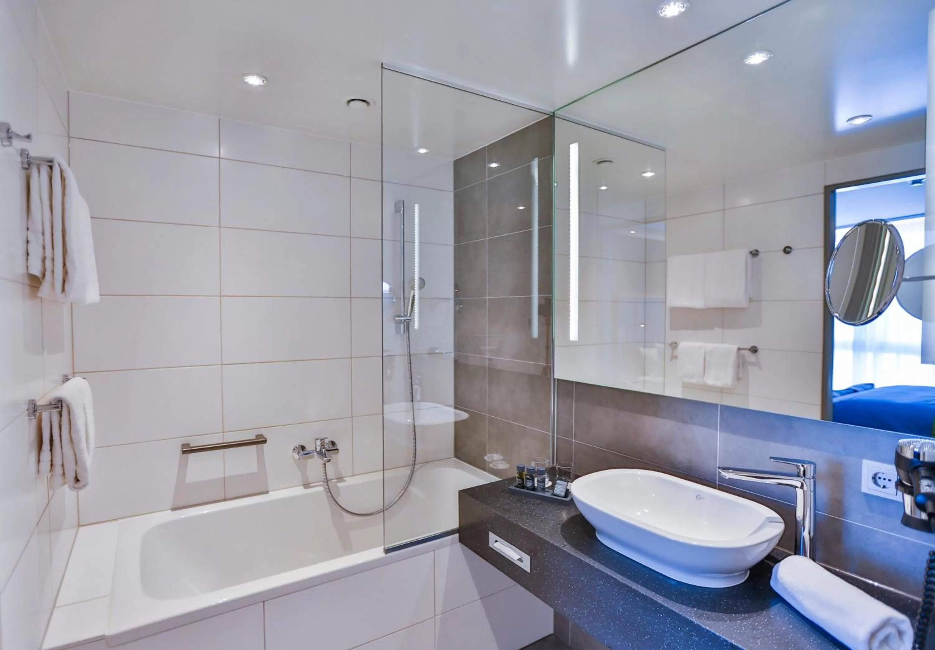 Bathroom in Holiday Inn - Villingen - Schwenningen by IHG