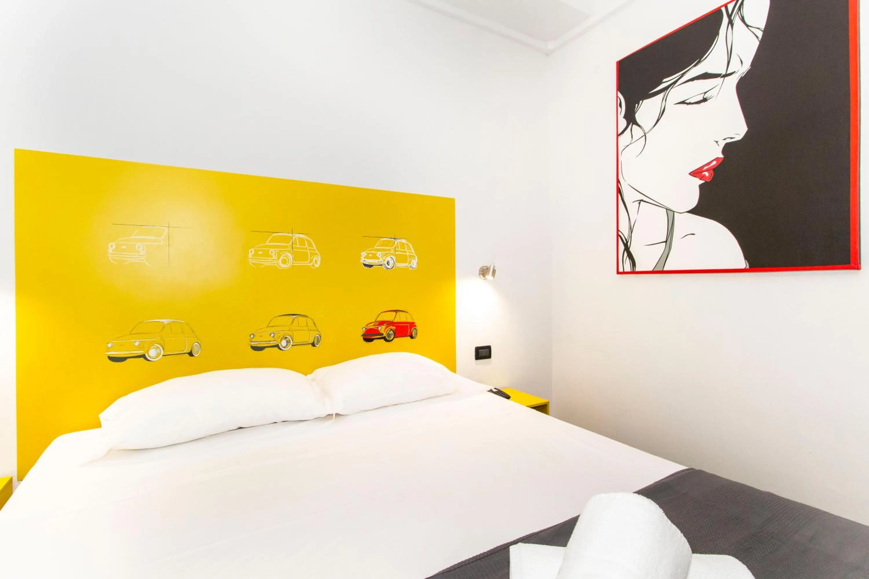 Photo of the whole room, Bed in Hotel Cristallo Torino