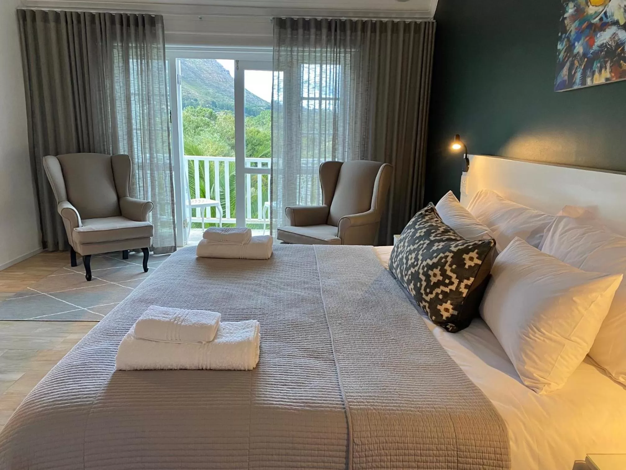 Bed in Vida Nova Retreat