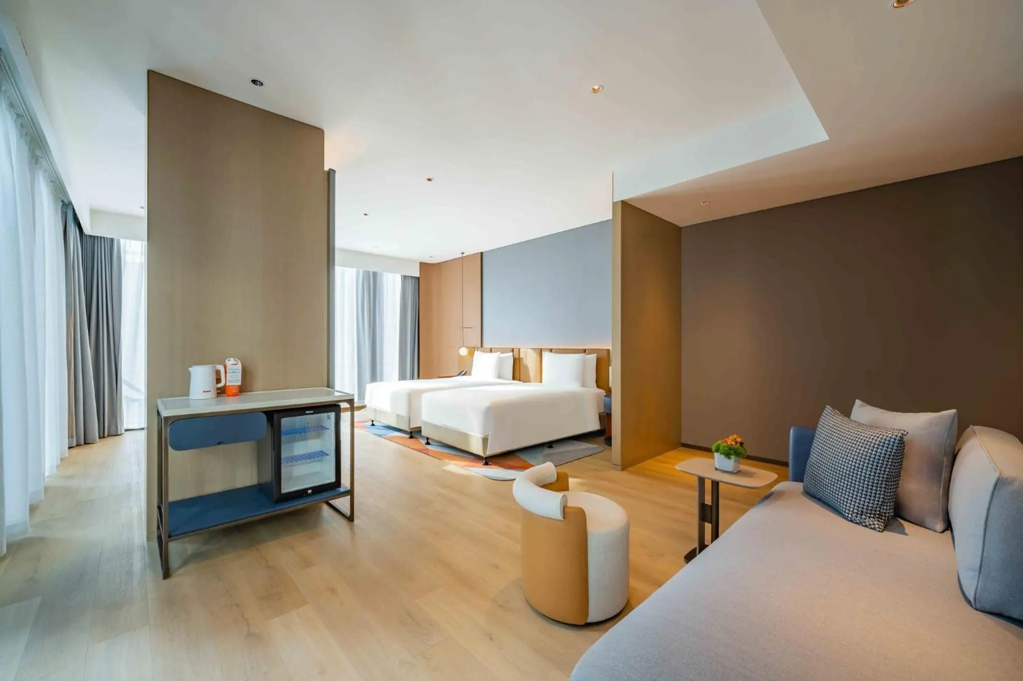 Photo of the whole room, Bed in EVEN Hotels Shanghai Expo by IHG