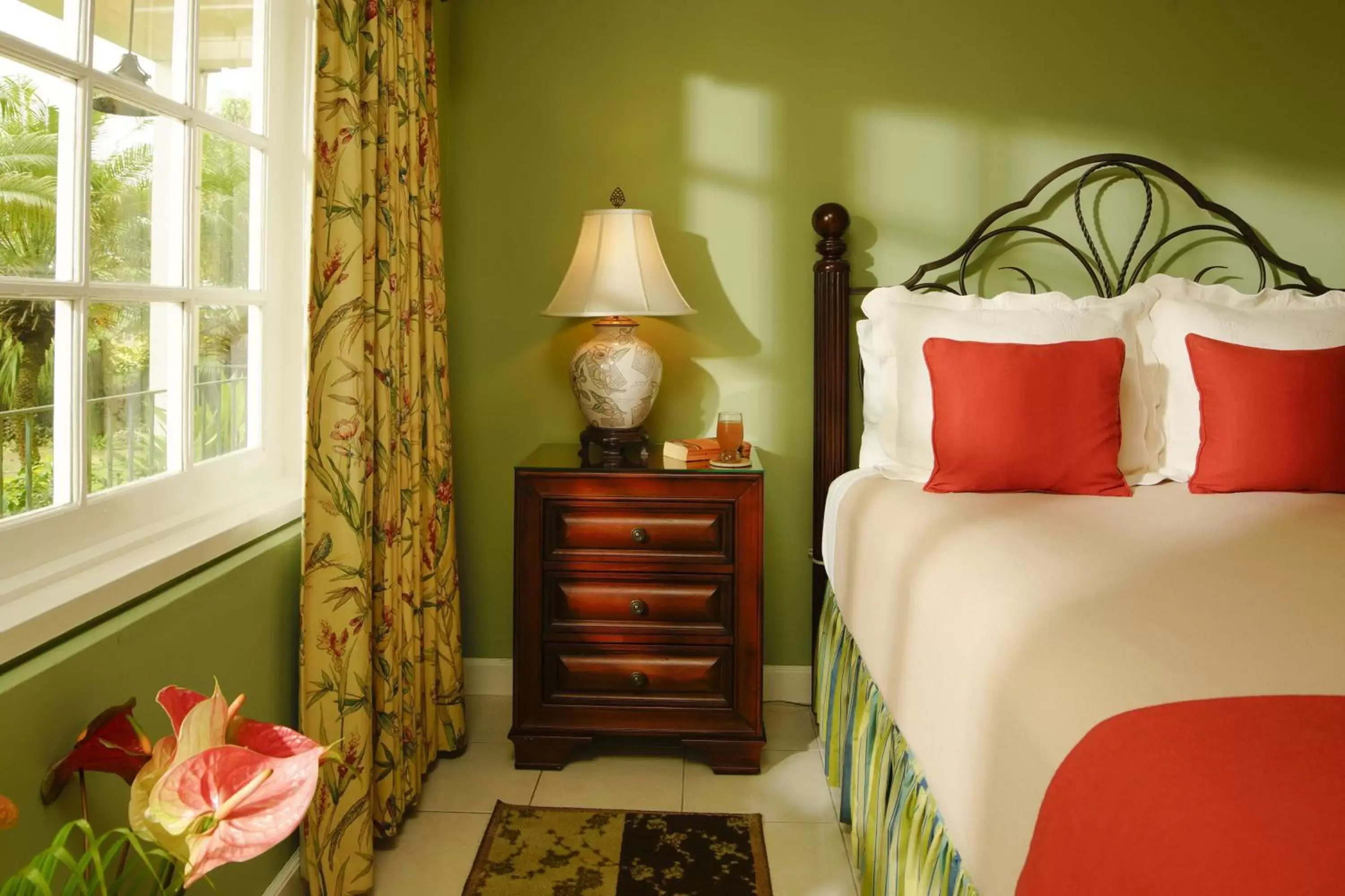 Queen Standard Room in Polkerris Bed & Breakfast Queen Standard Room in Polkerris Bed & Breakfast